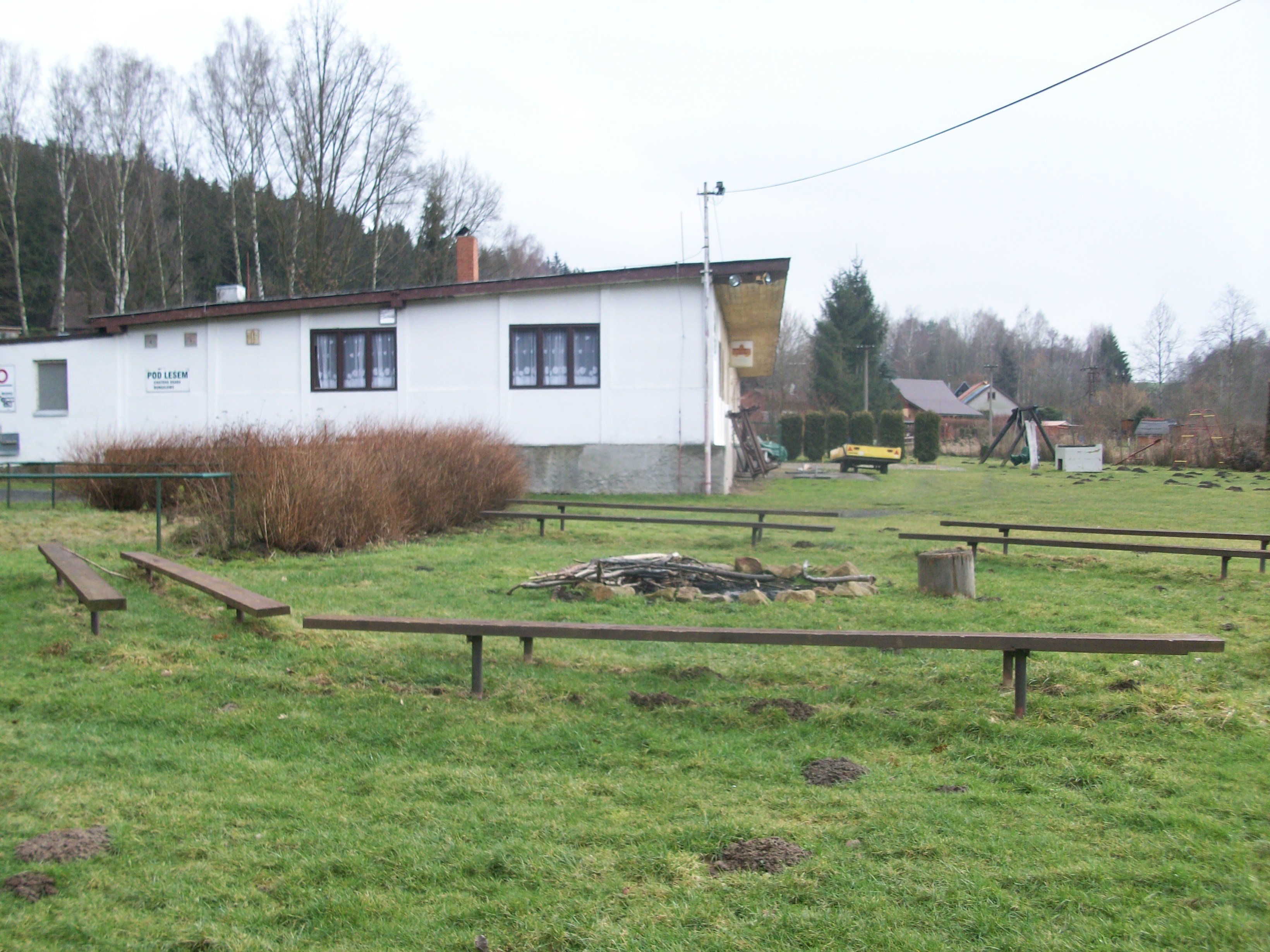 Camp Pod lesem foto 3