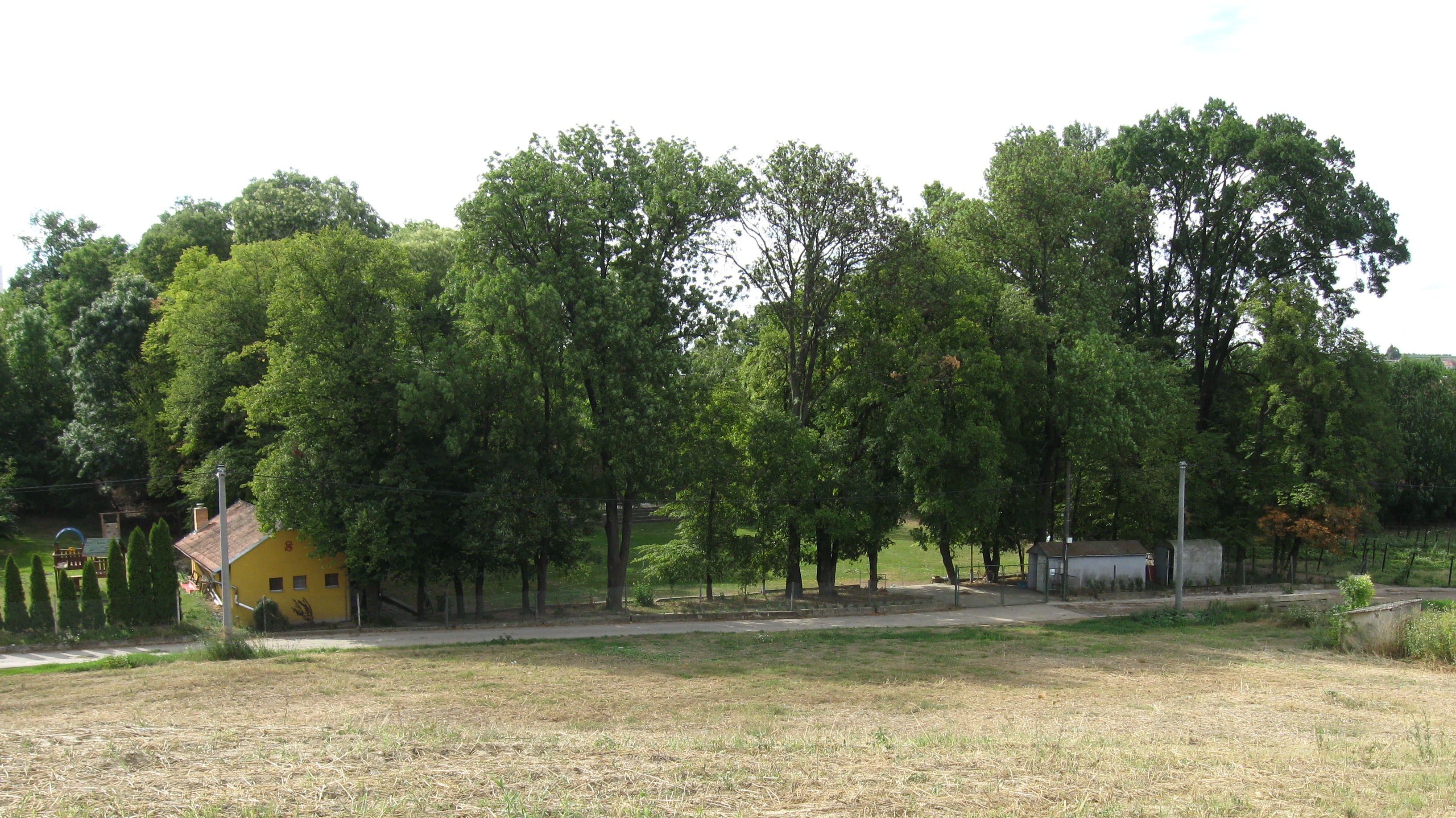 Areál Křástelka foto 2