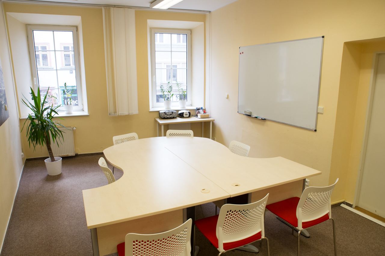 Jazyková škola Skřivánek foto 3