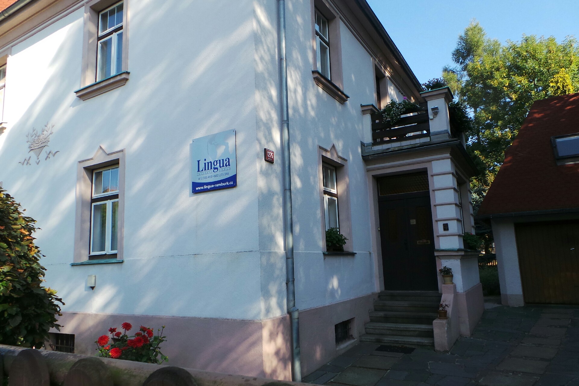 Jazyková škola LINGUA