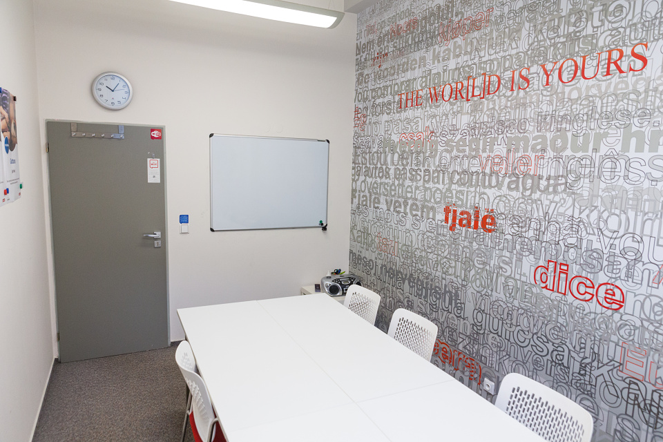 Jazyková škola Skřivánek foto 4