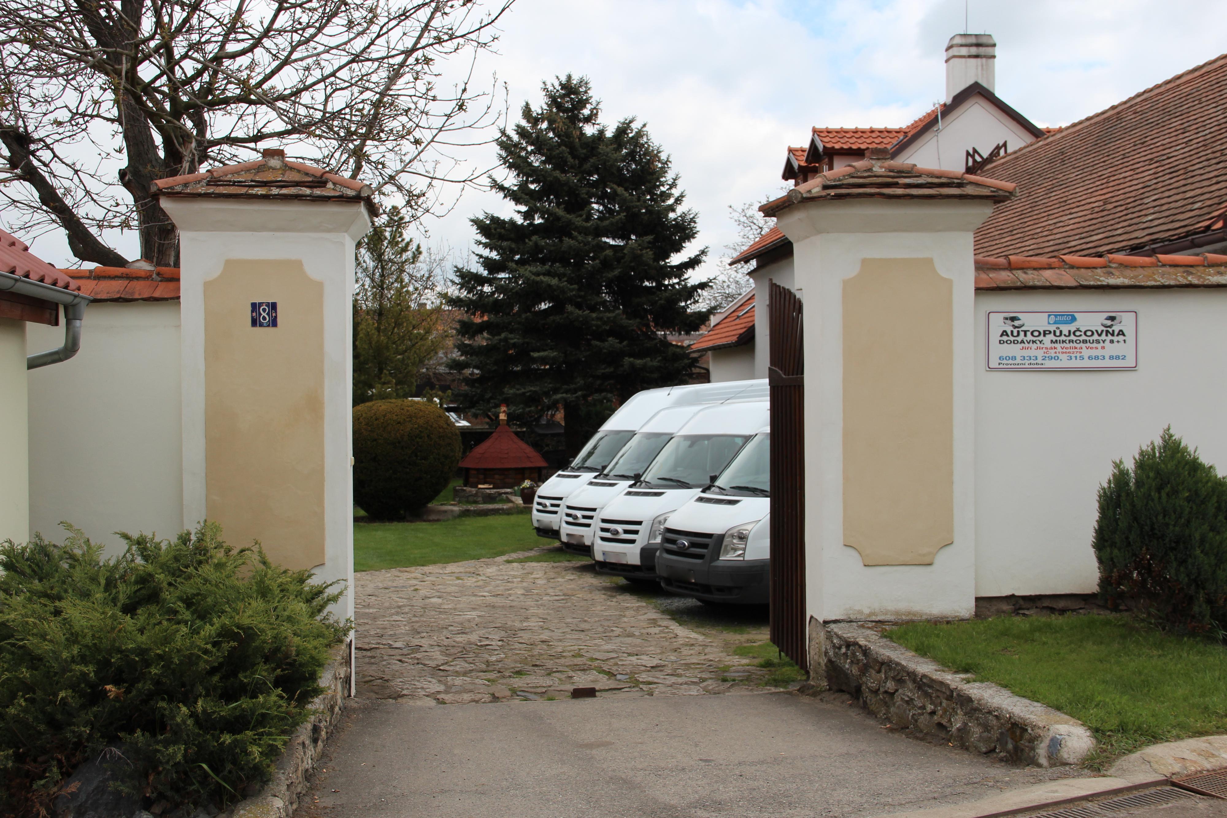 Autopůjčovna JJ-AUTO