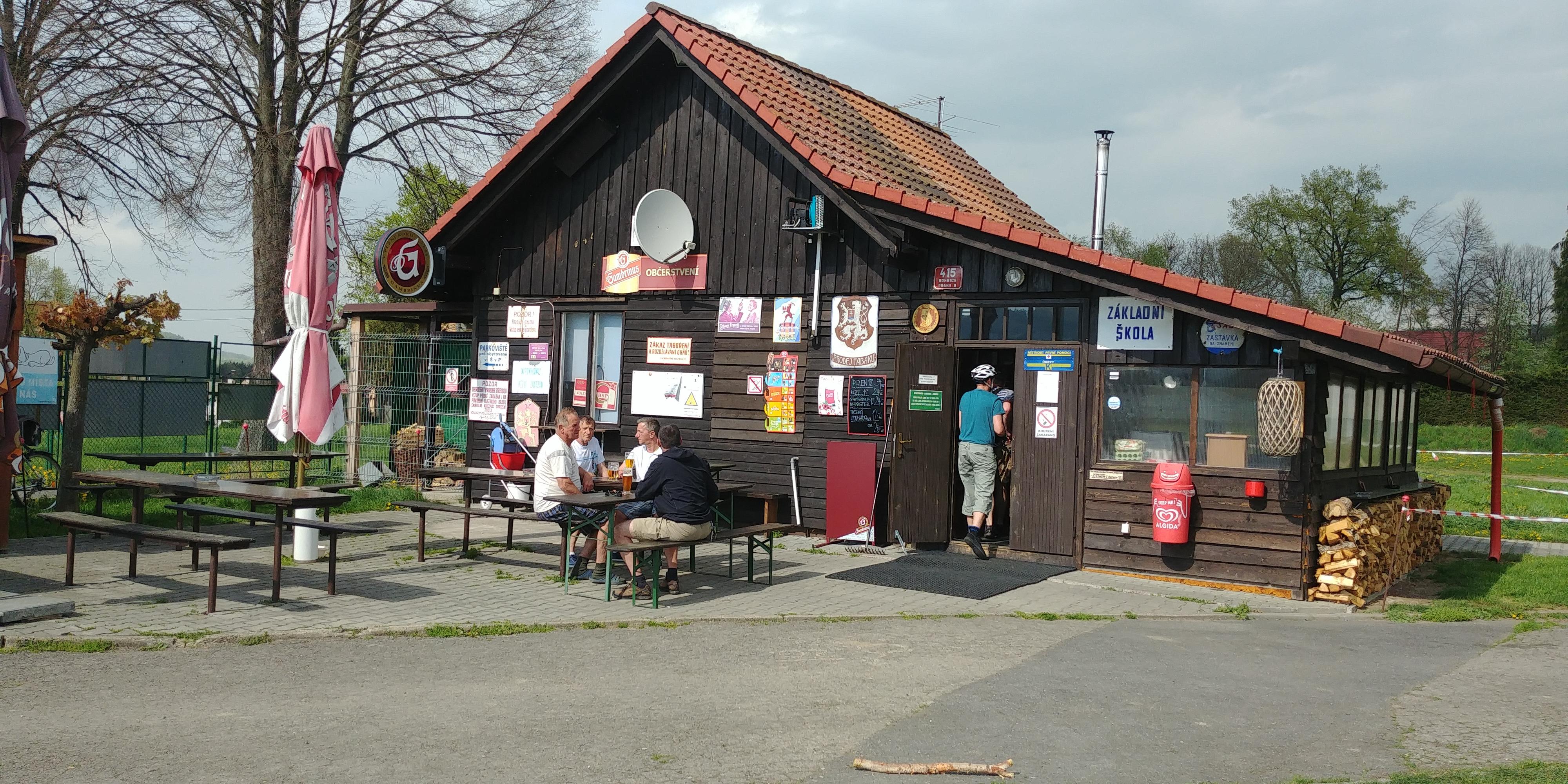 Občerstvení na hřišti