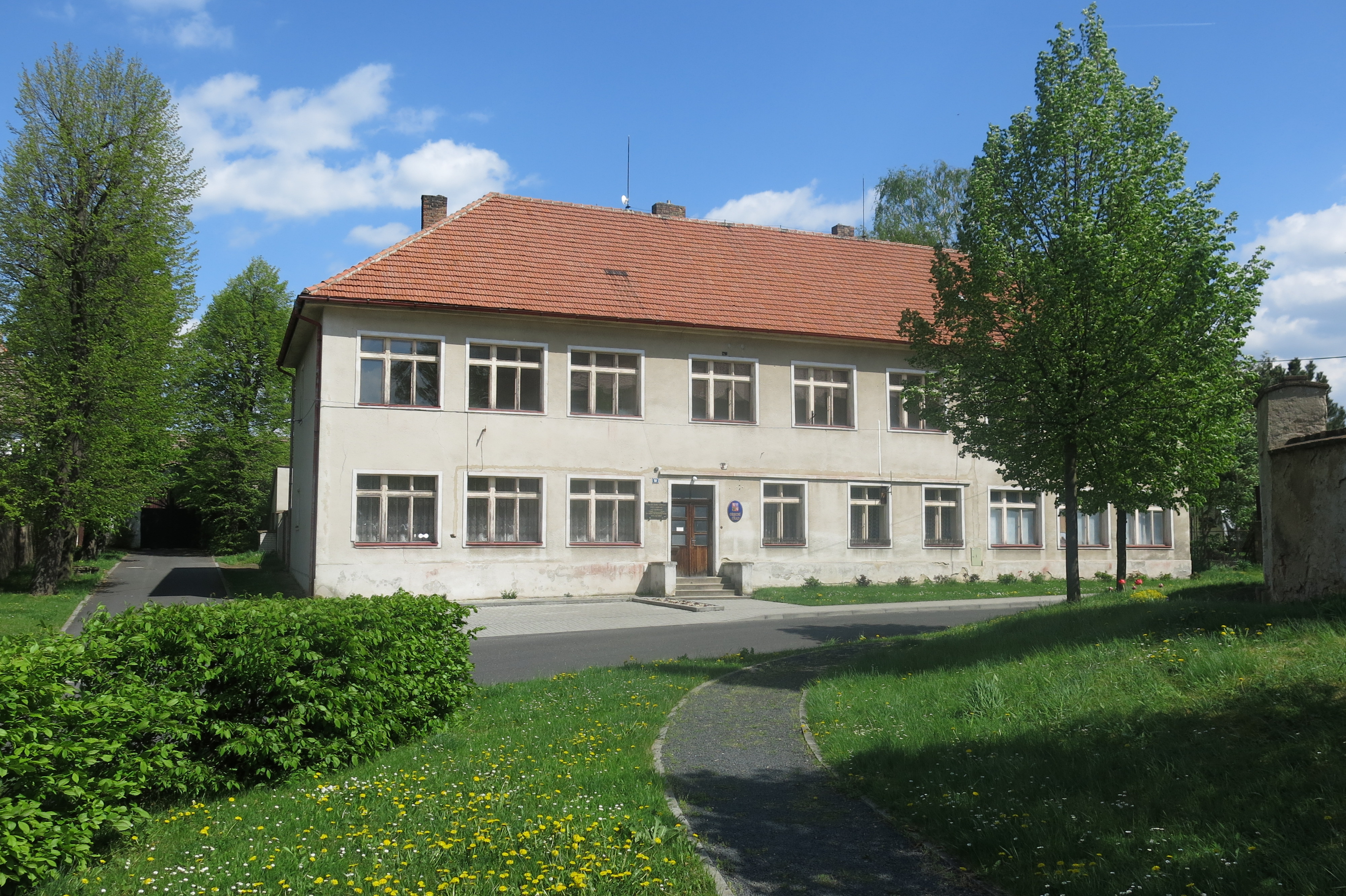 Černouček - obecní úřad