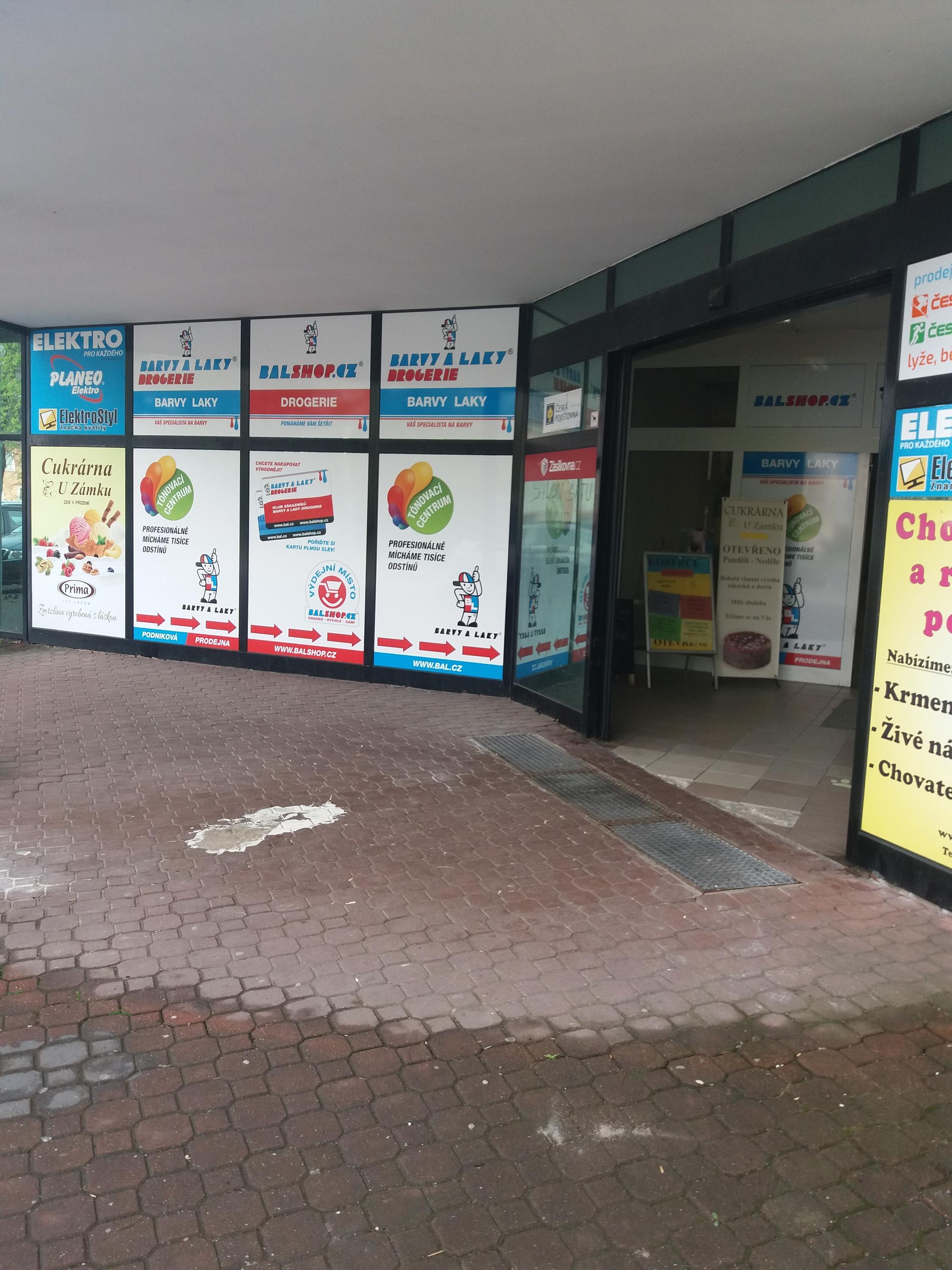 BARVY A LAKY DROGERIE foto 2