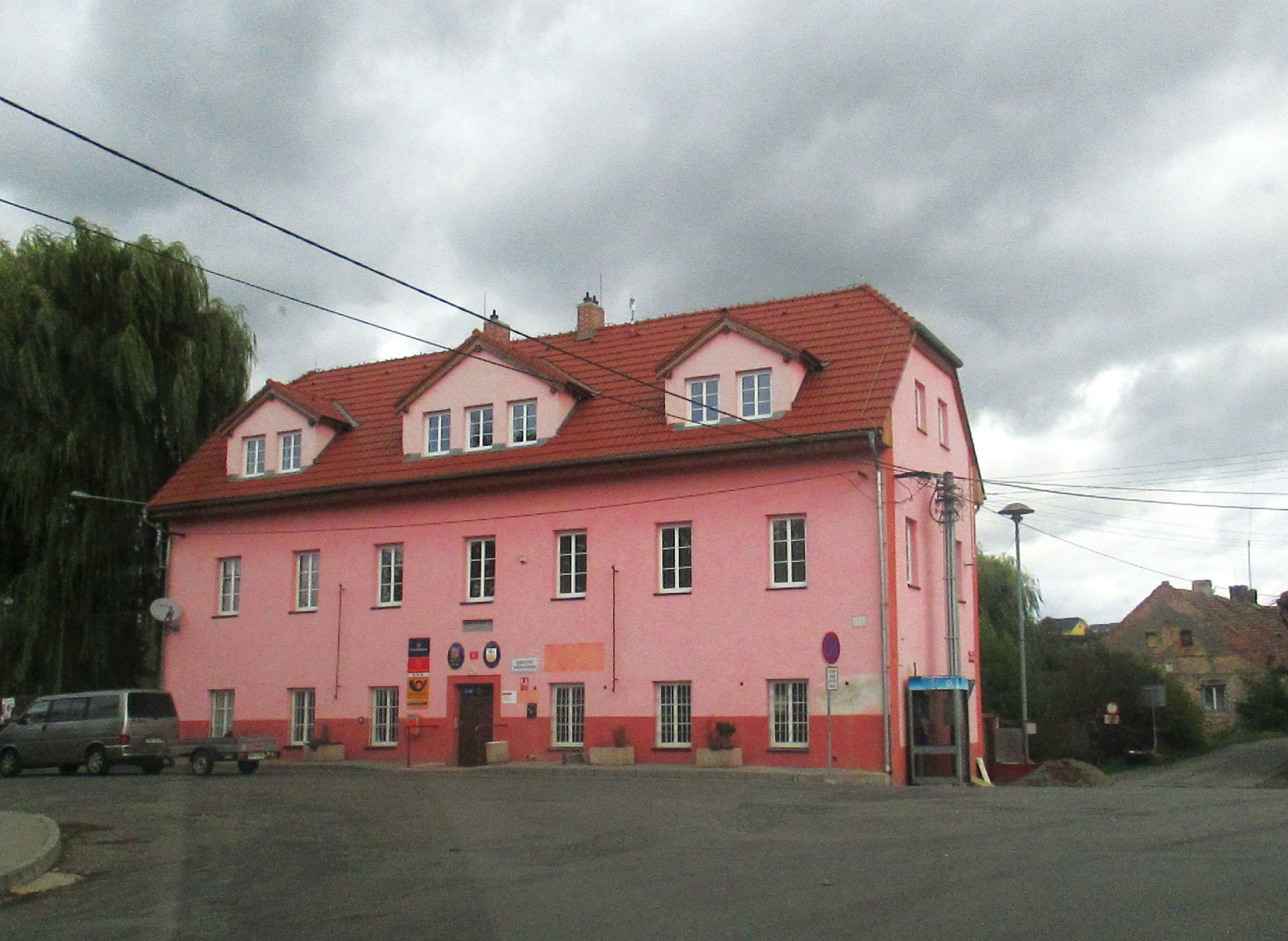 Stehelčeves - obecní úřad foto 2