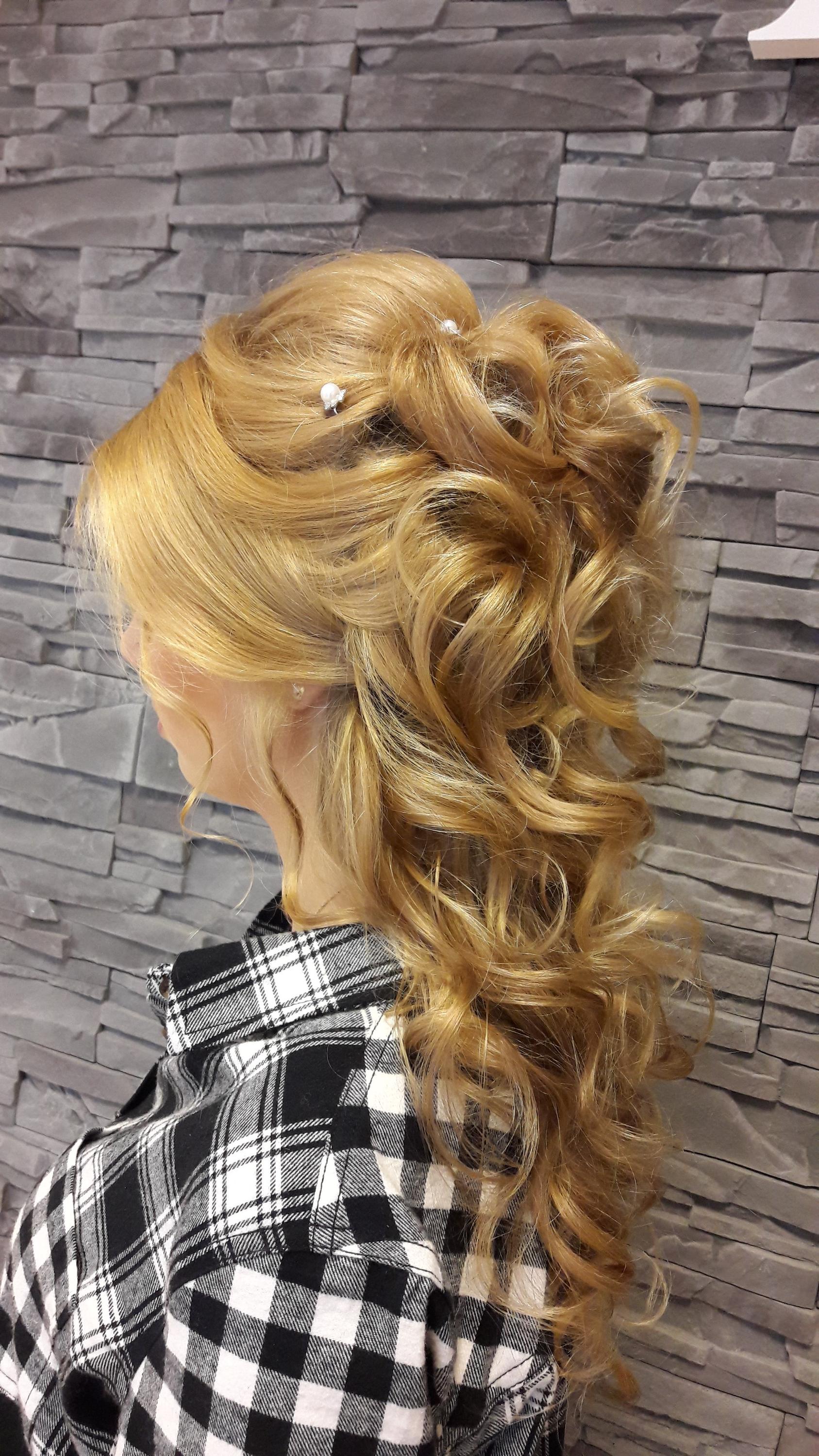 Nikola Miláčková - vizážistka foto 2