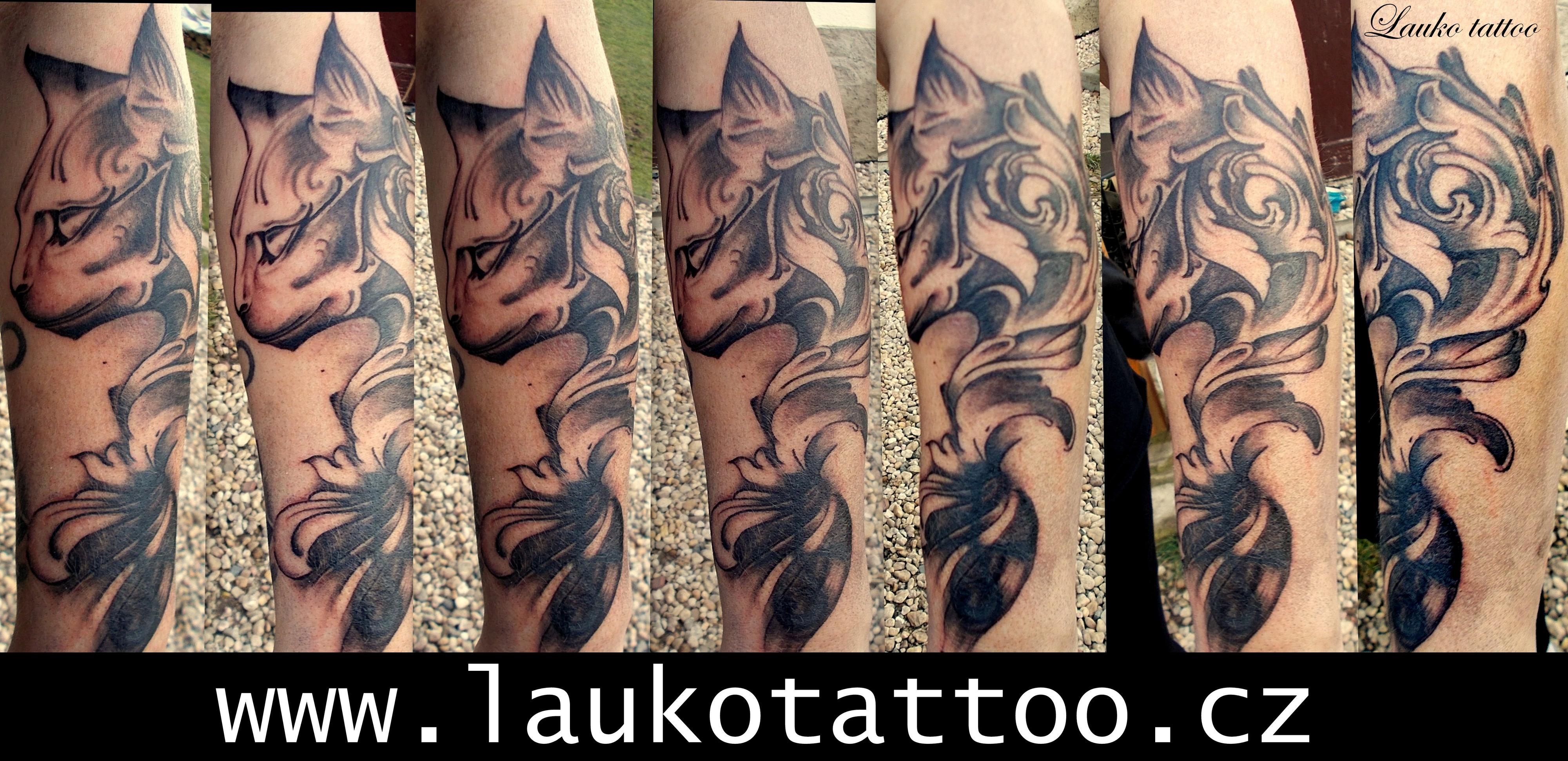 Skorka Lauko Tattoo foto 3