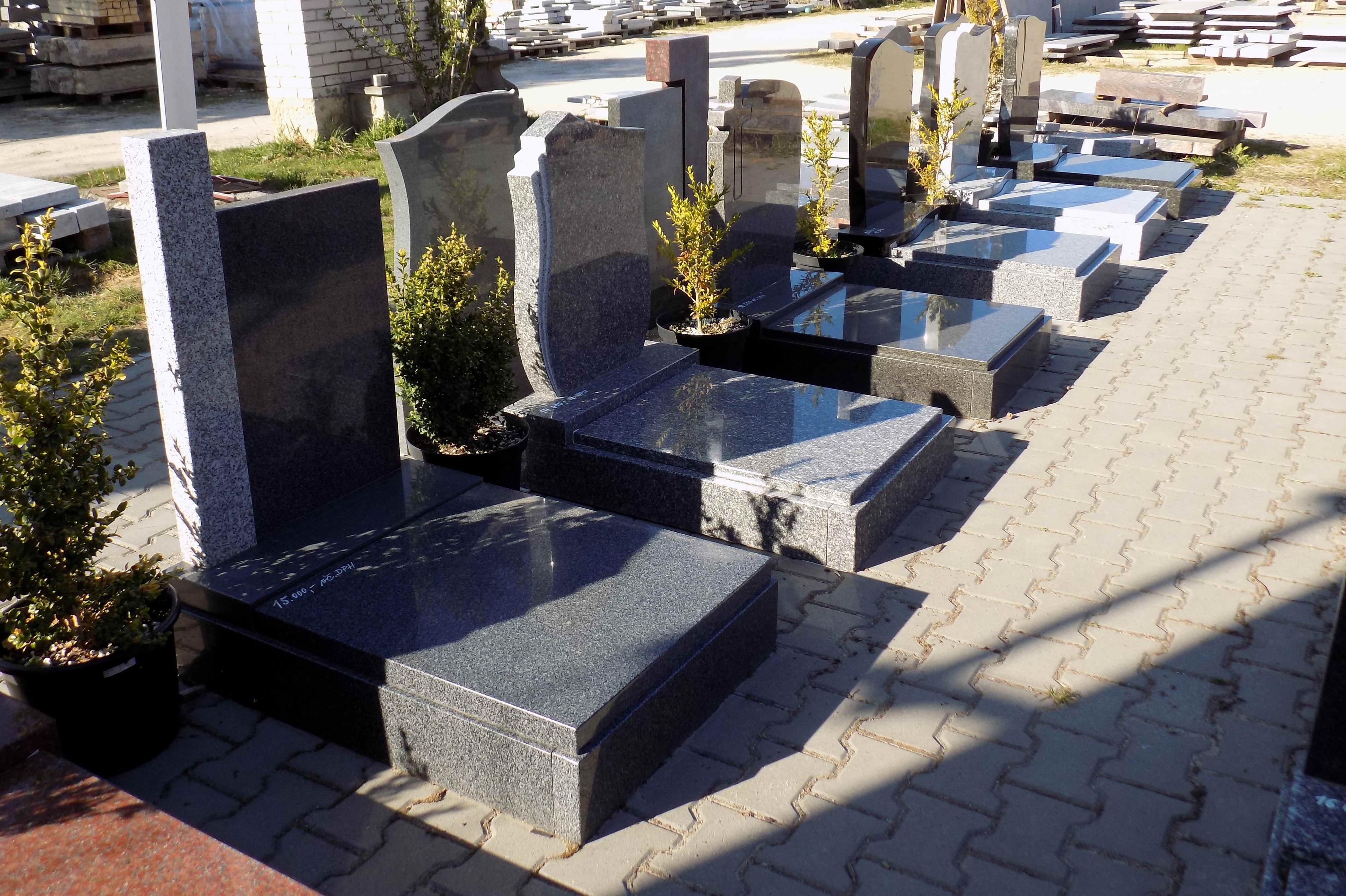 Kamenosochařství - Jiří Topič