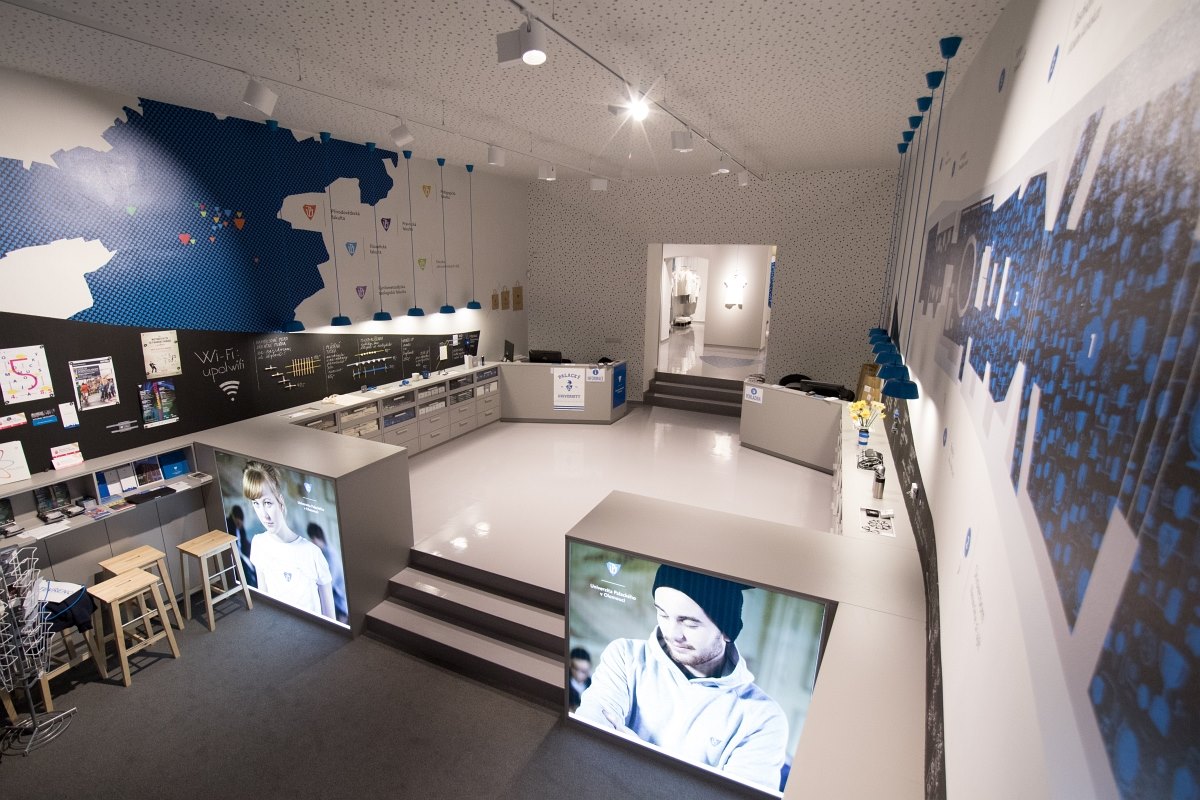 UPoint – informační centrum a obchod UP