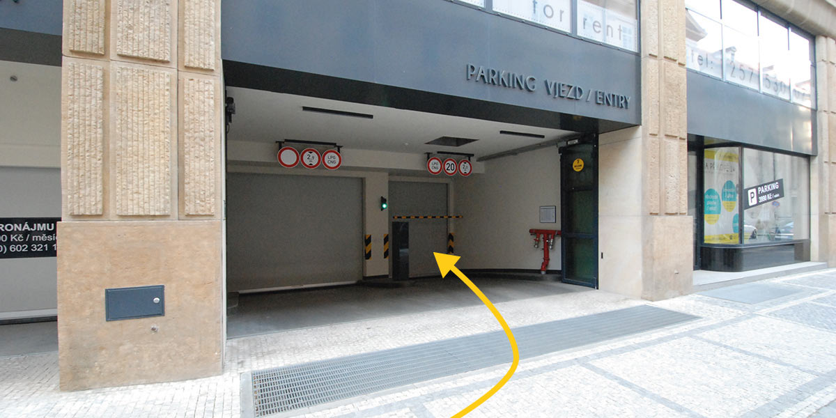 MR.PARKIT - Parking Panská 2 foto 3