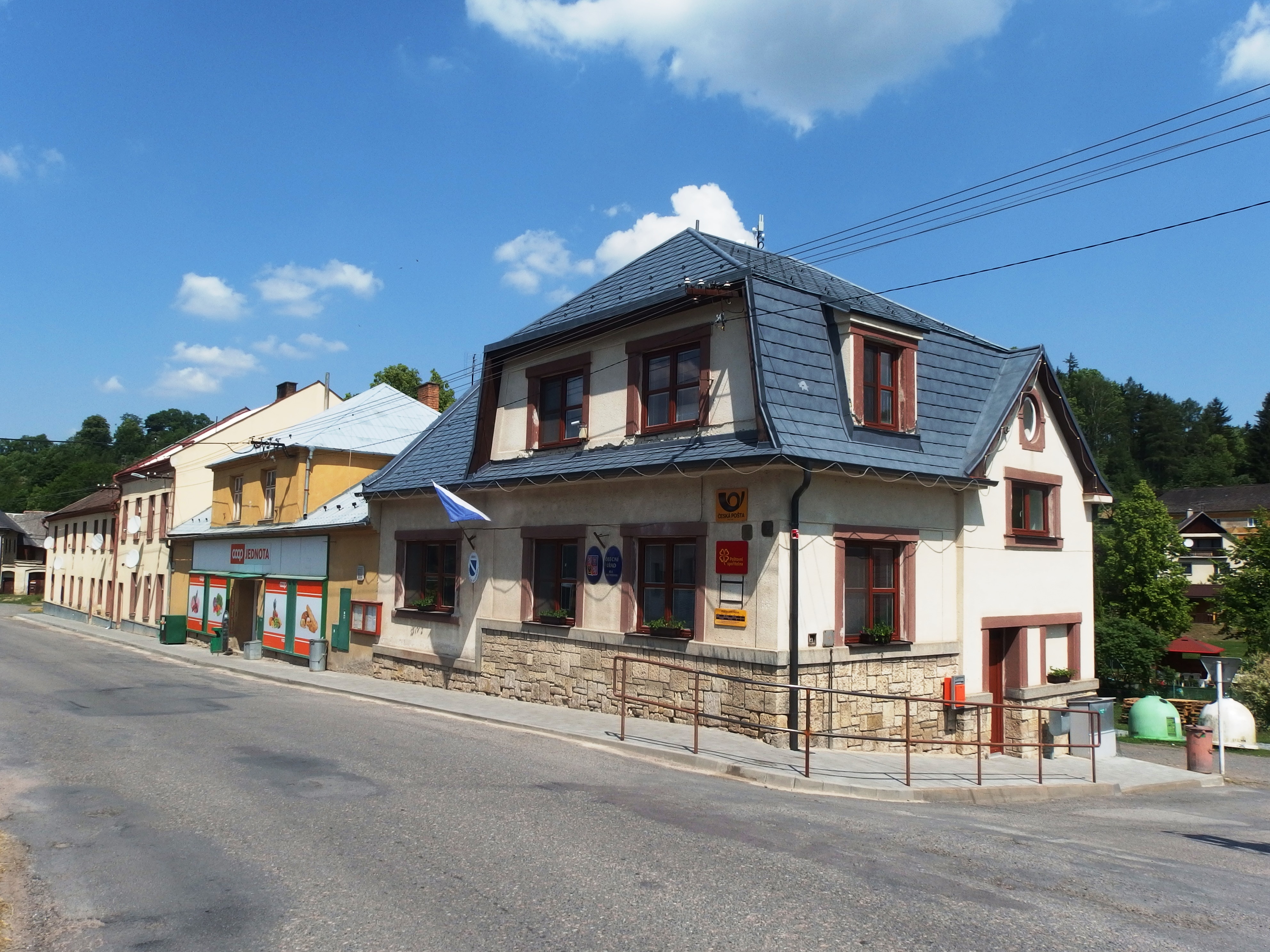 Bělá nad Svitavou - obecní úřad foto 1