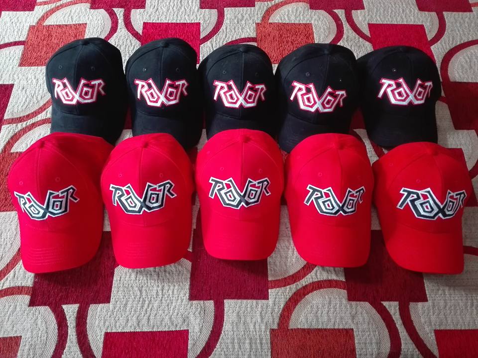 Petr Nouzák - Výšivky Praha foto 4