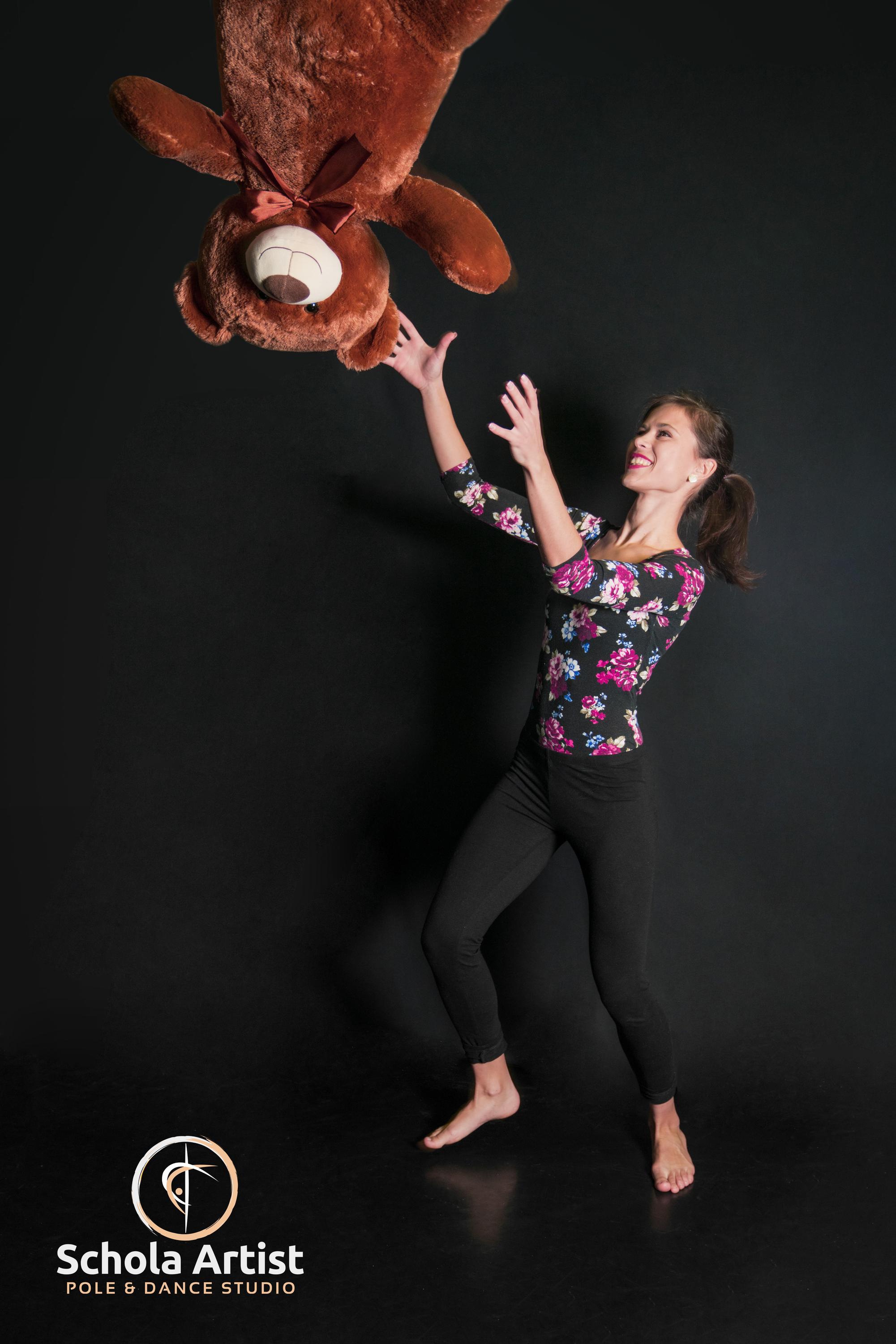 Schola Artist - Pole & Dance studio foto 1