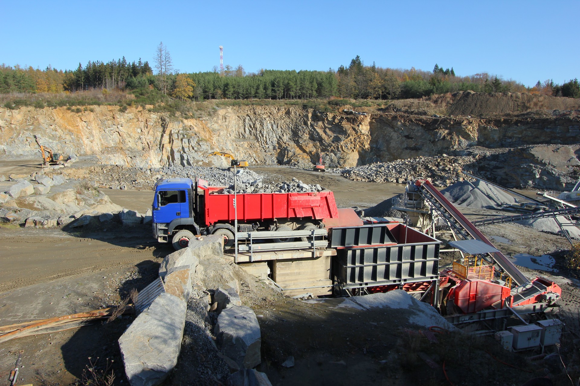 LOM DEŠTNO a.s. foto 2