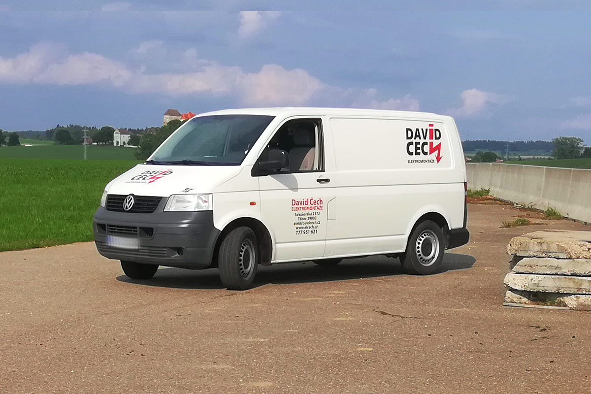 David Čech - Elektromontáže