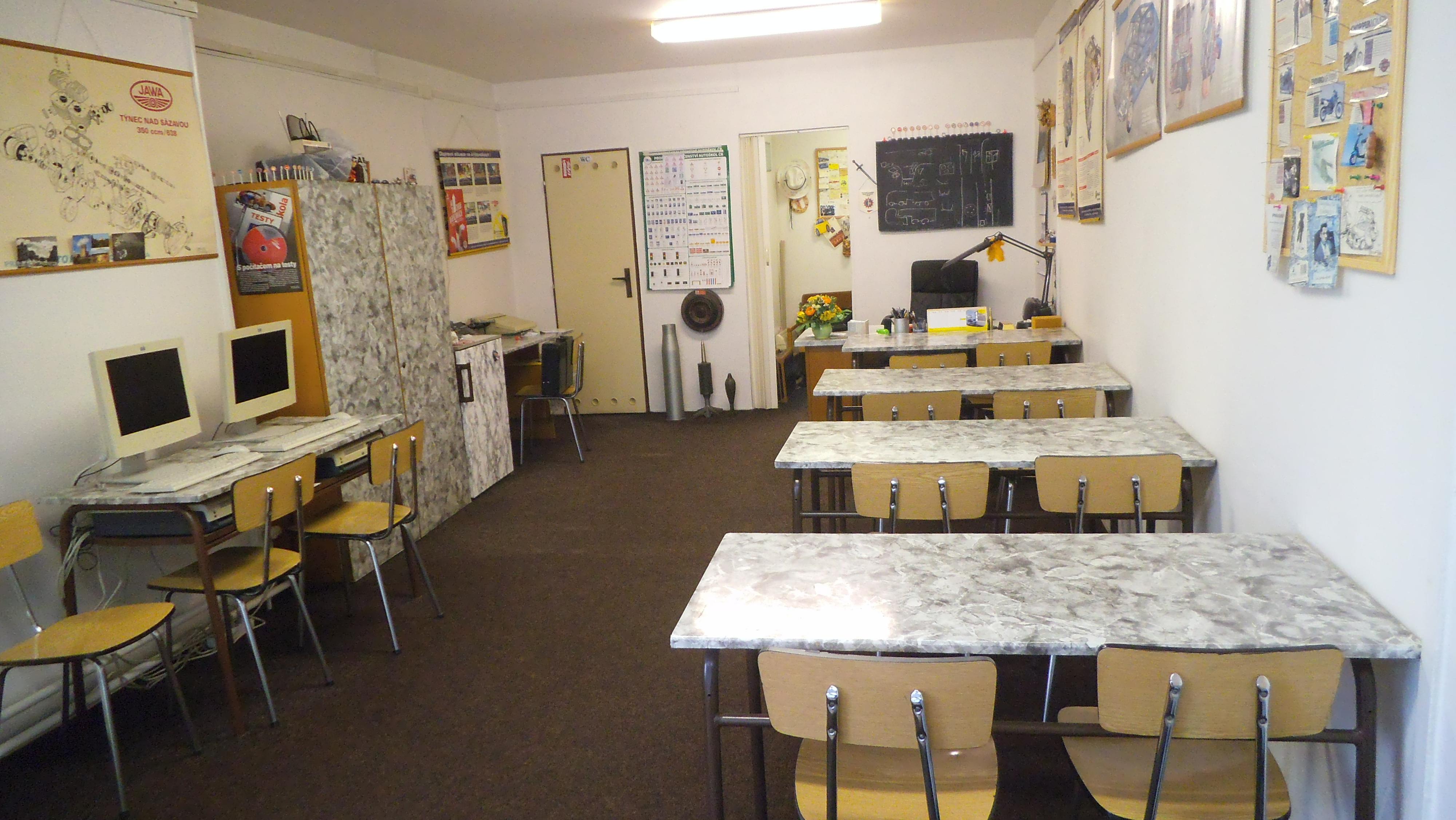 Autoškola Mangl foto 2