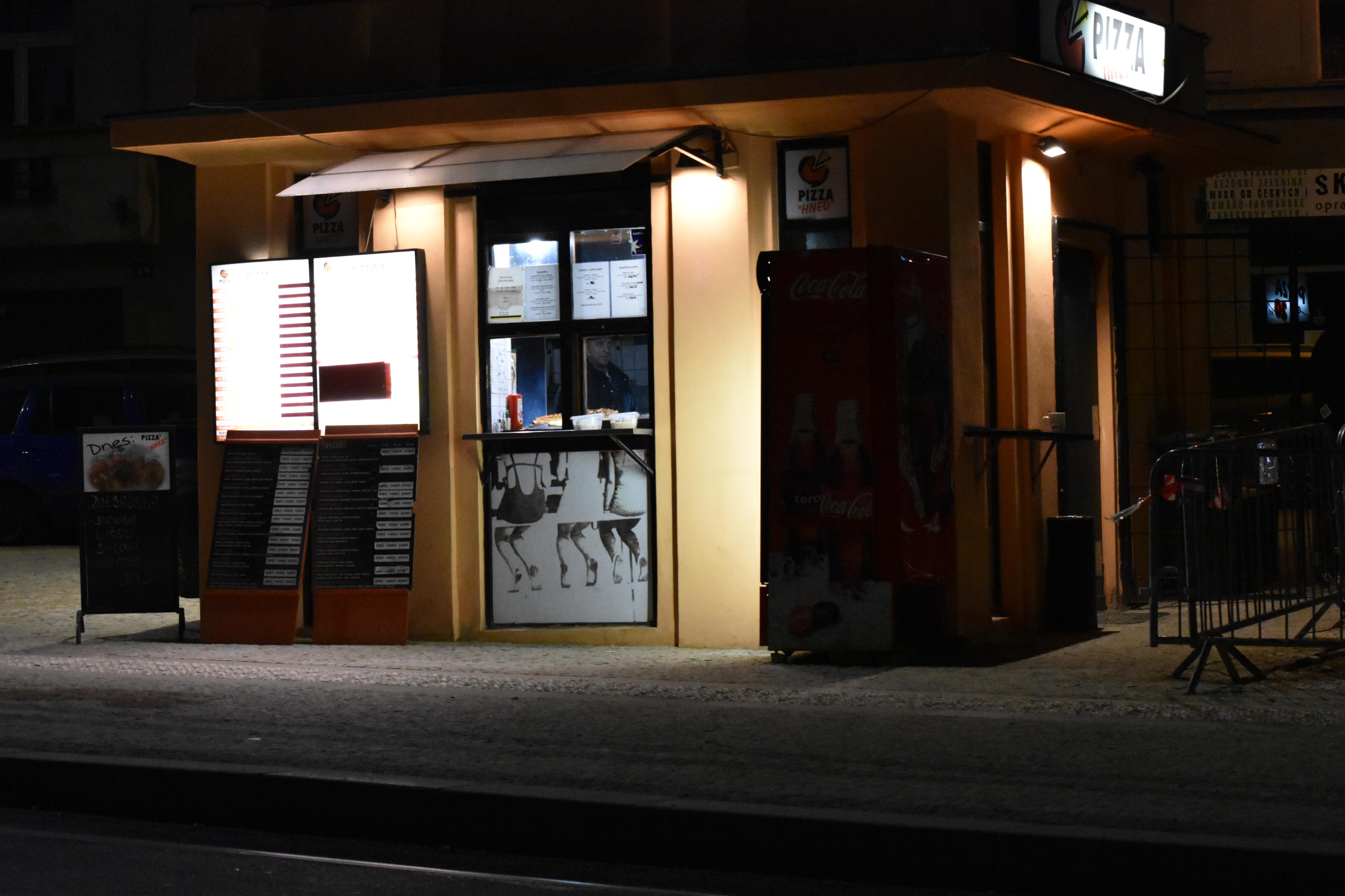 Pizza "HNED" foto 5