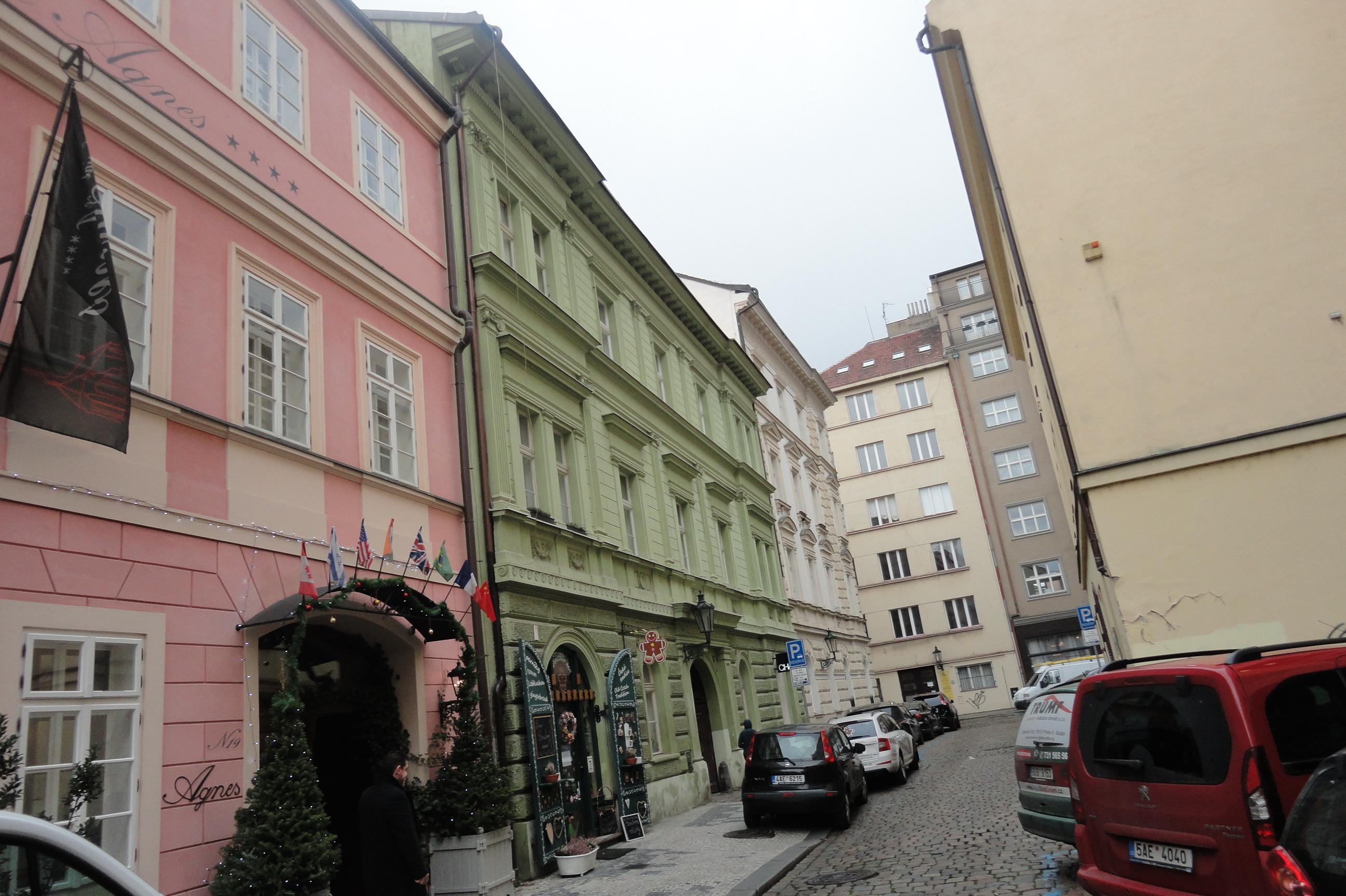 Realitní kancelář - Radka Altmanová foto 1