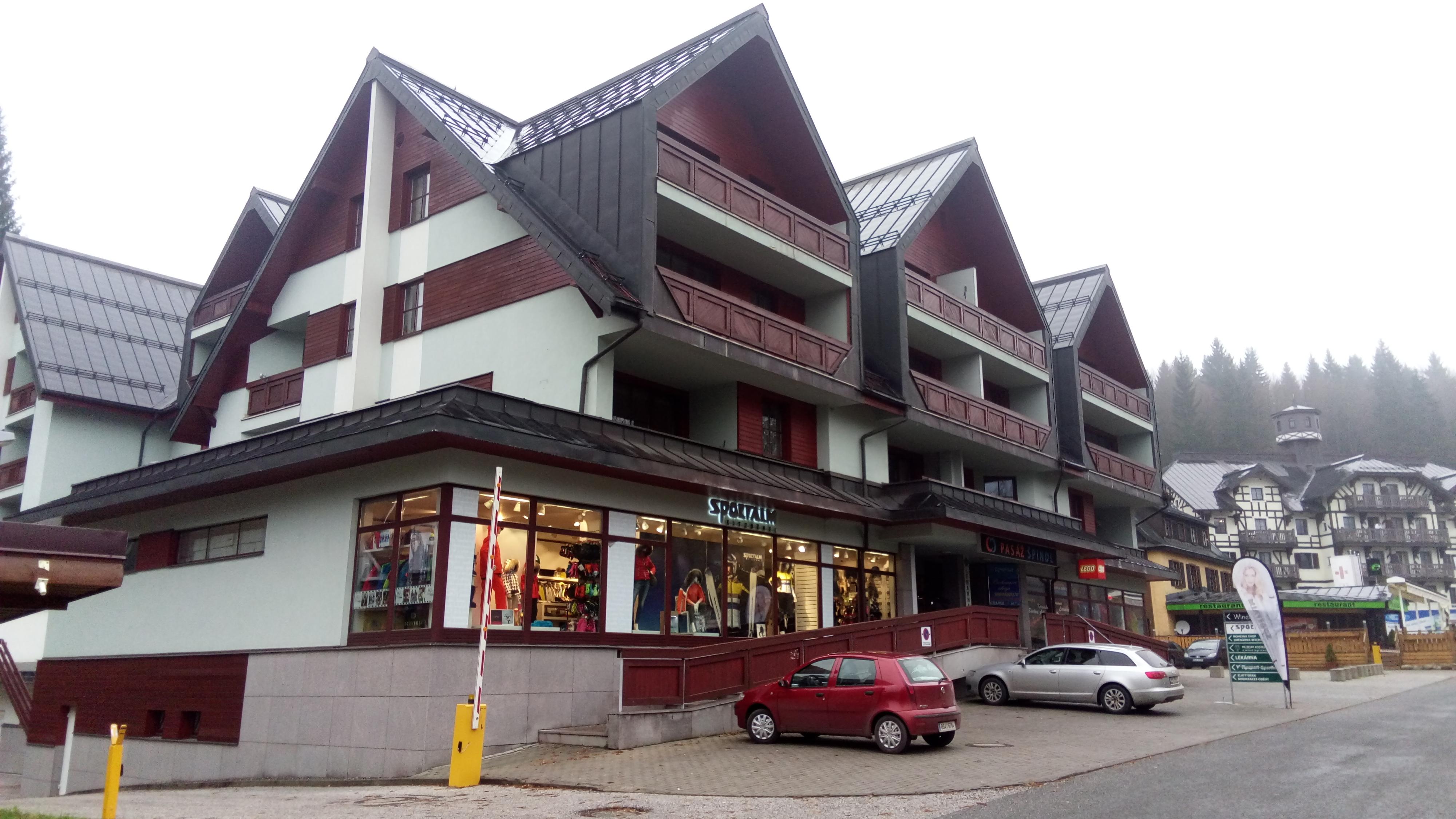 Krakonošova lékárna foto 2