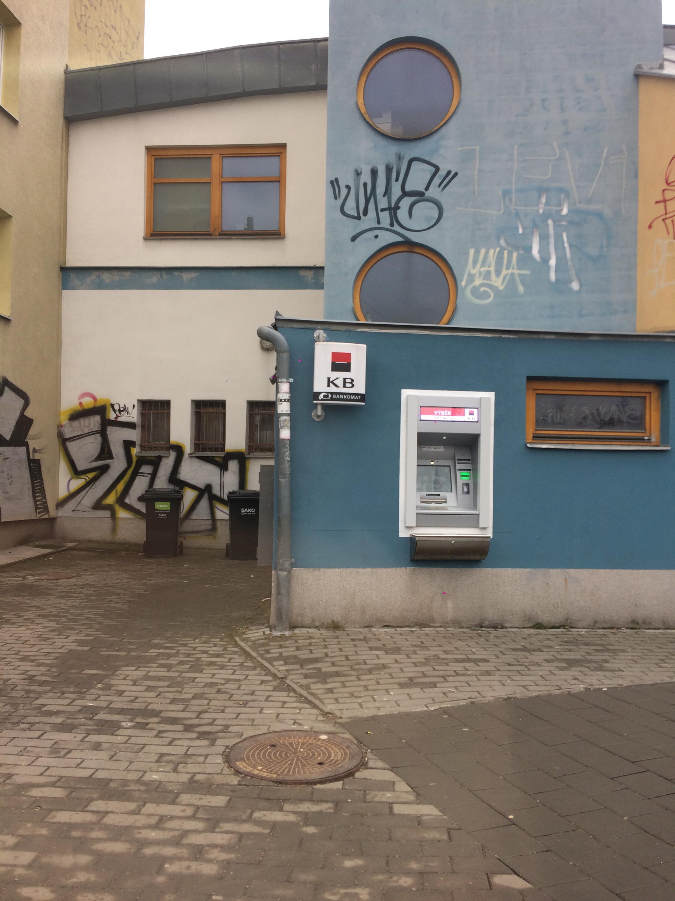 Bankomat Komerční banky foto 2