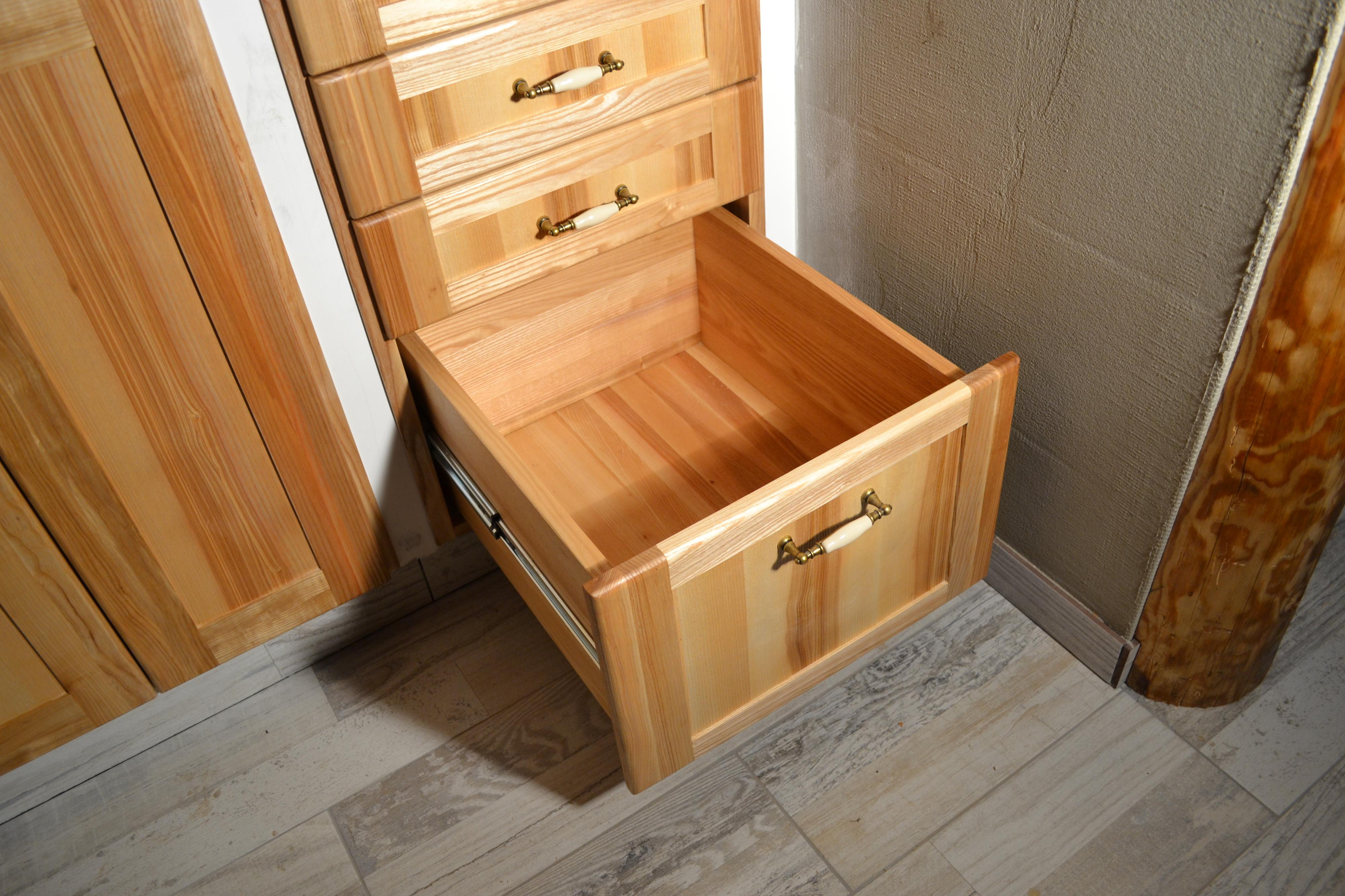 Jan Kolesnáč - truhlářství foto 4