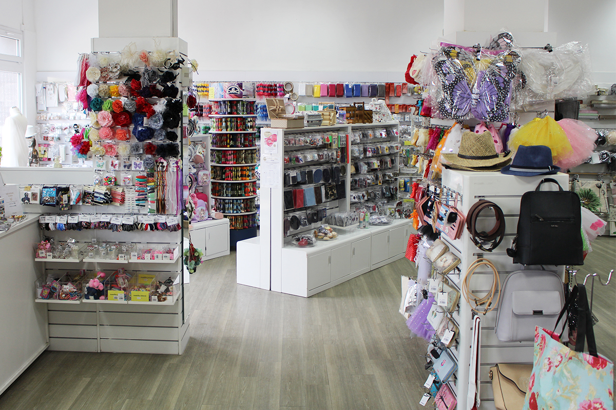 STOKLASA galanterie a látky foto 3