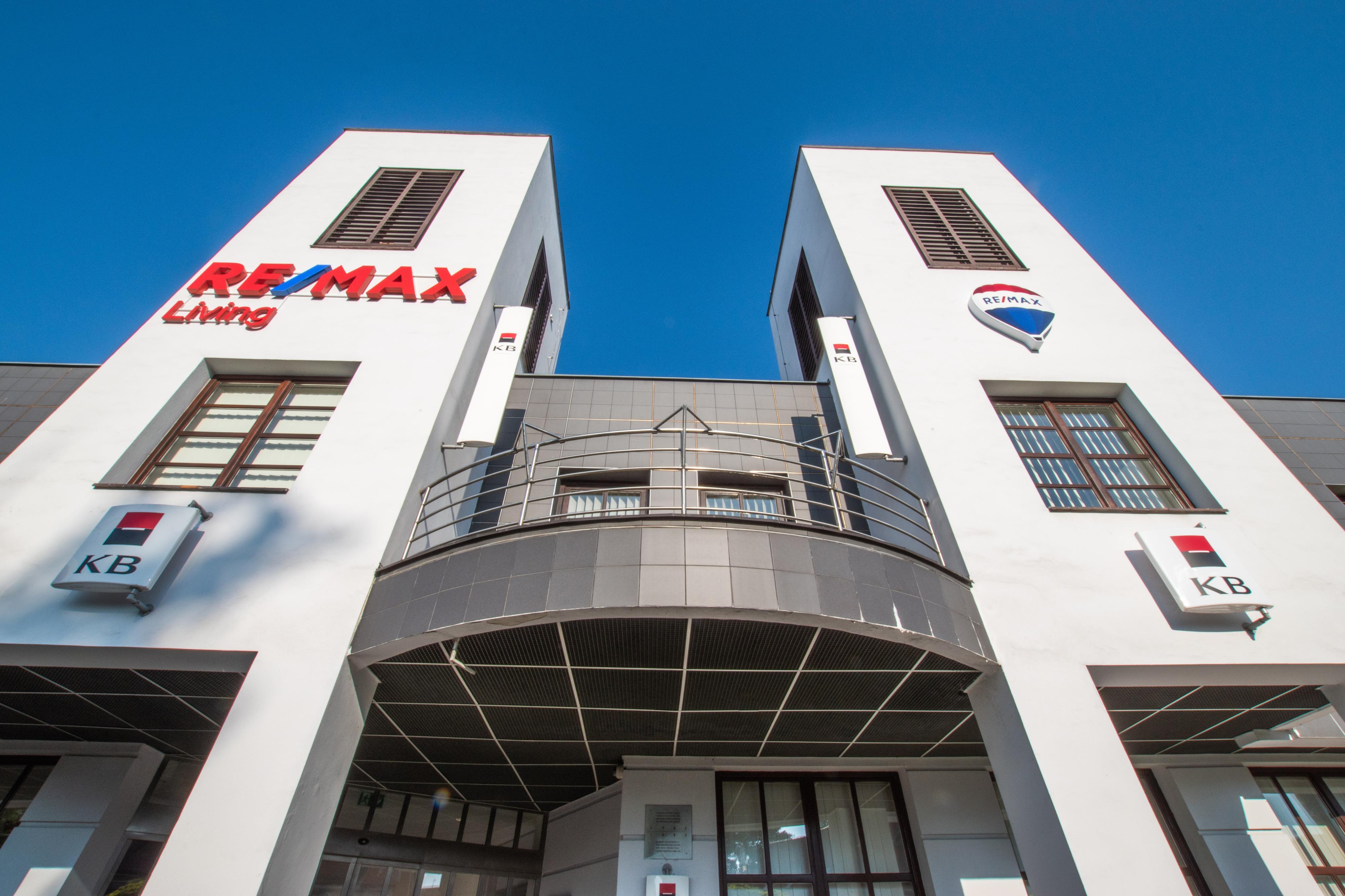 RE/MAX Living foto 2