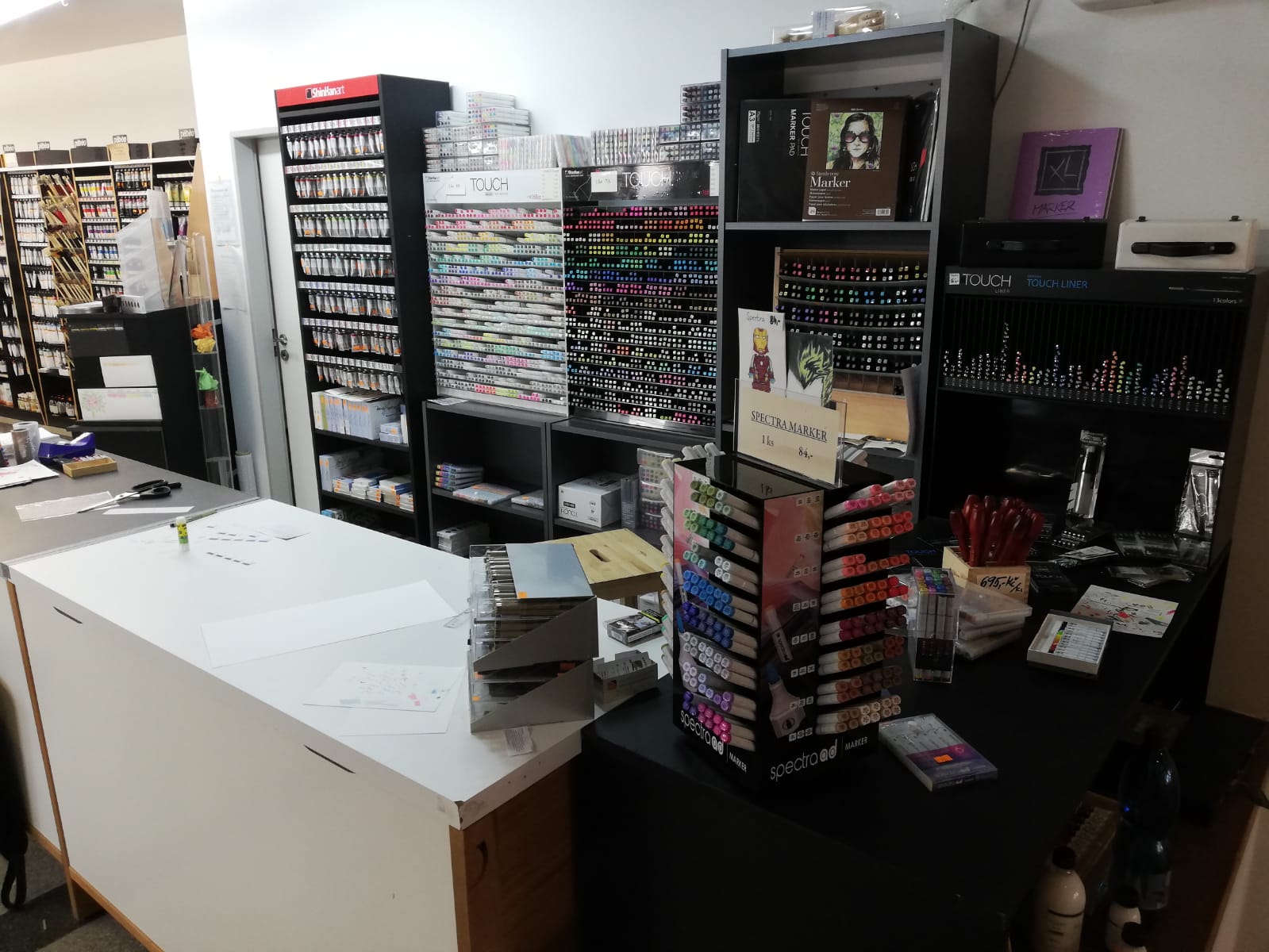 MarketArt u bílé paní foto 4