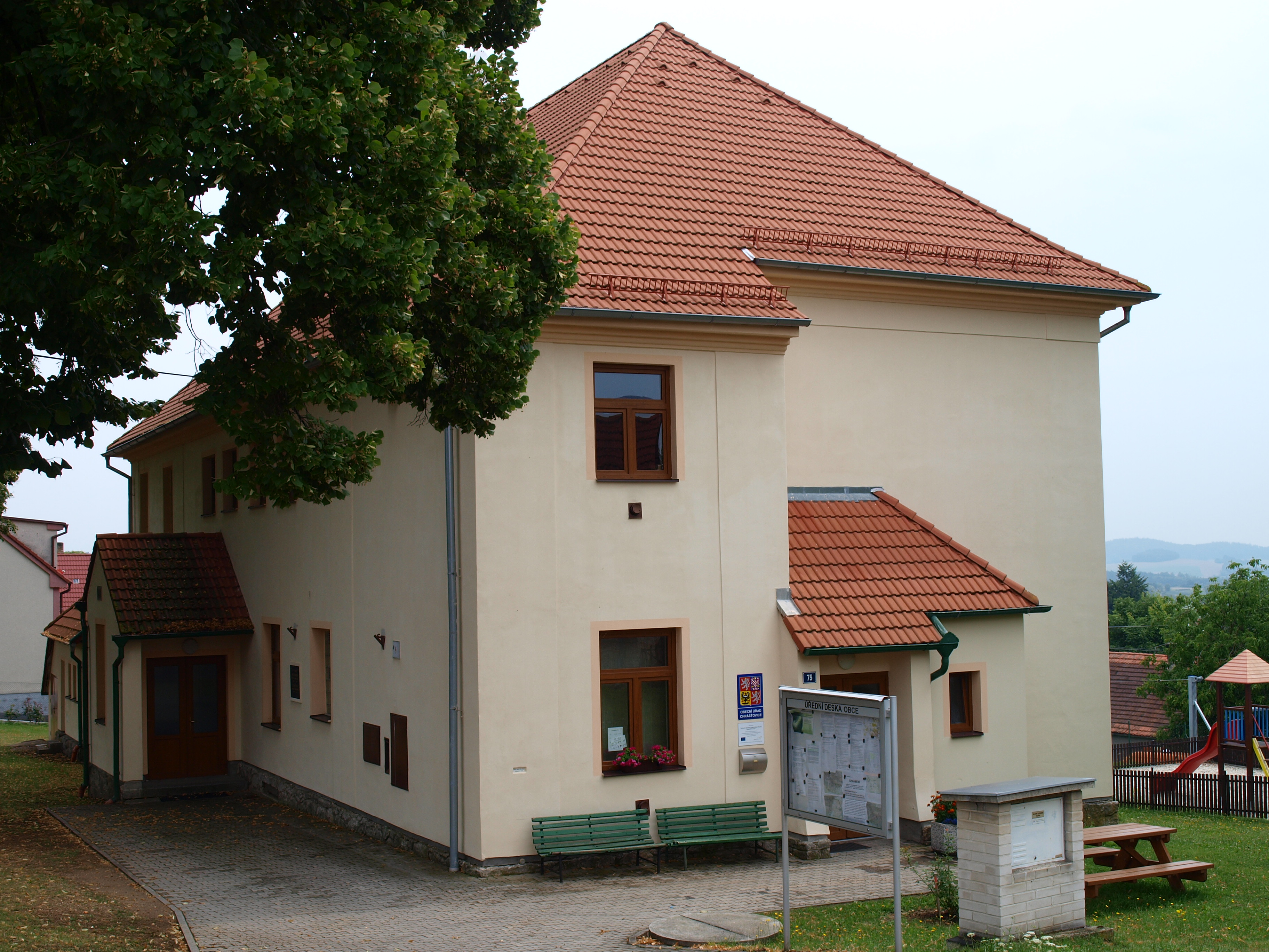Chrášťovice - obecní úřad