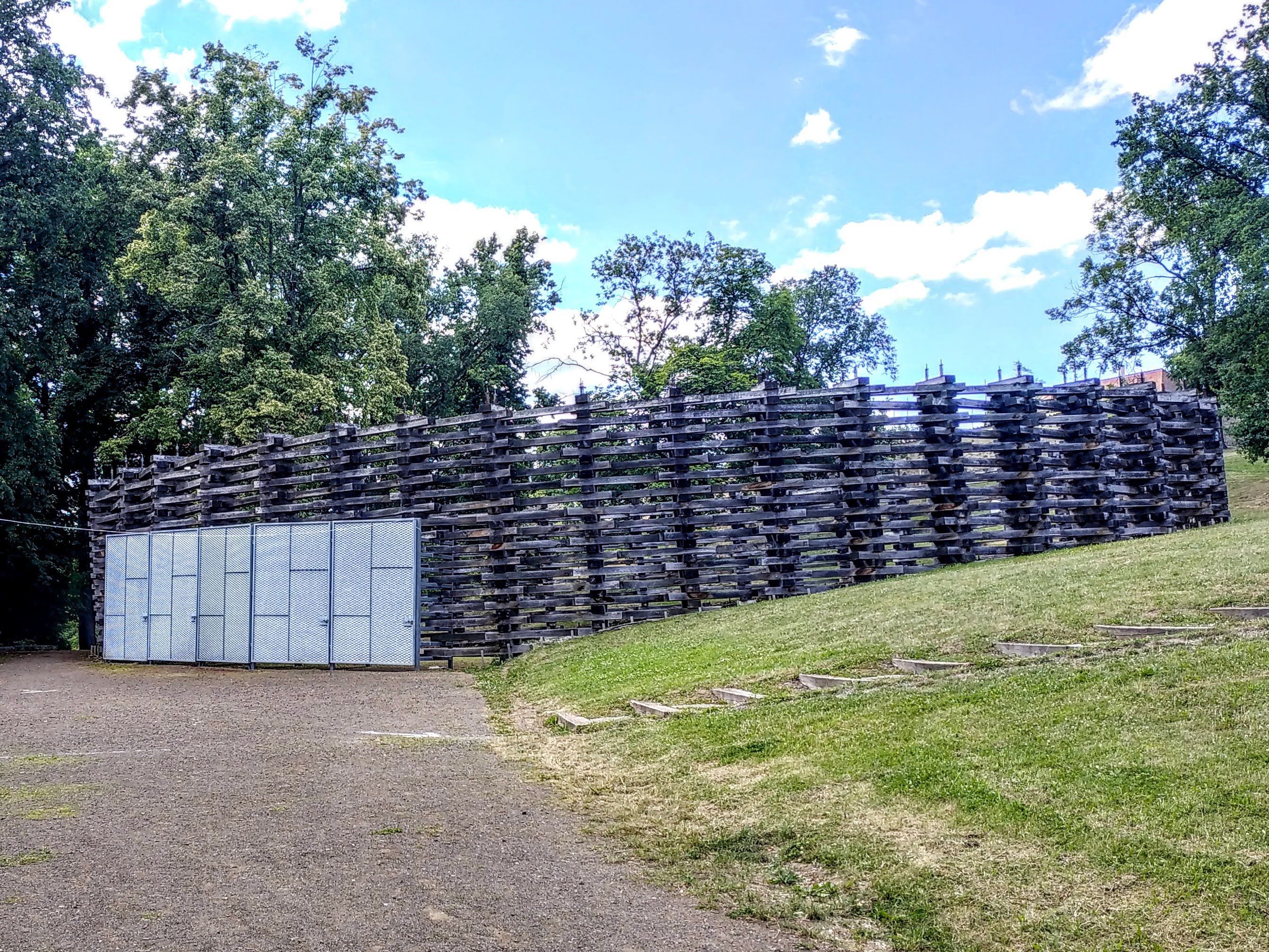 Lesní scéna Amfík foto 2