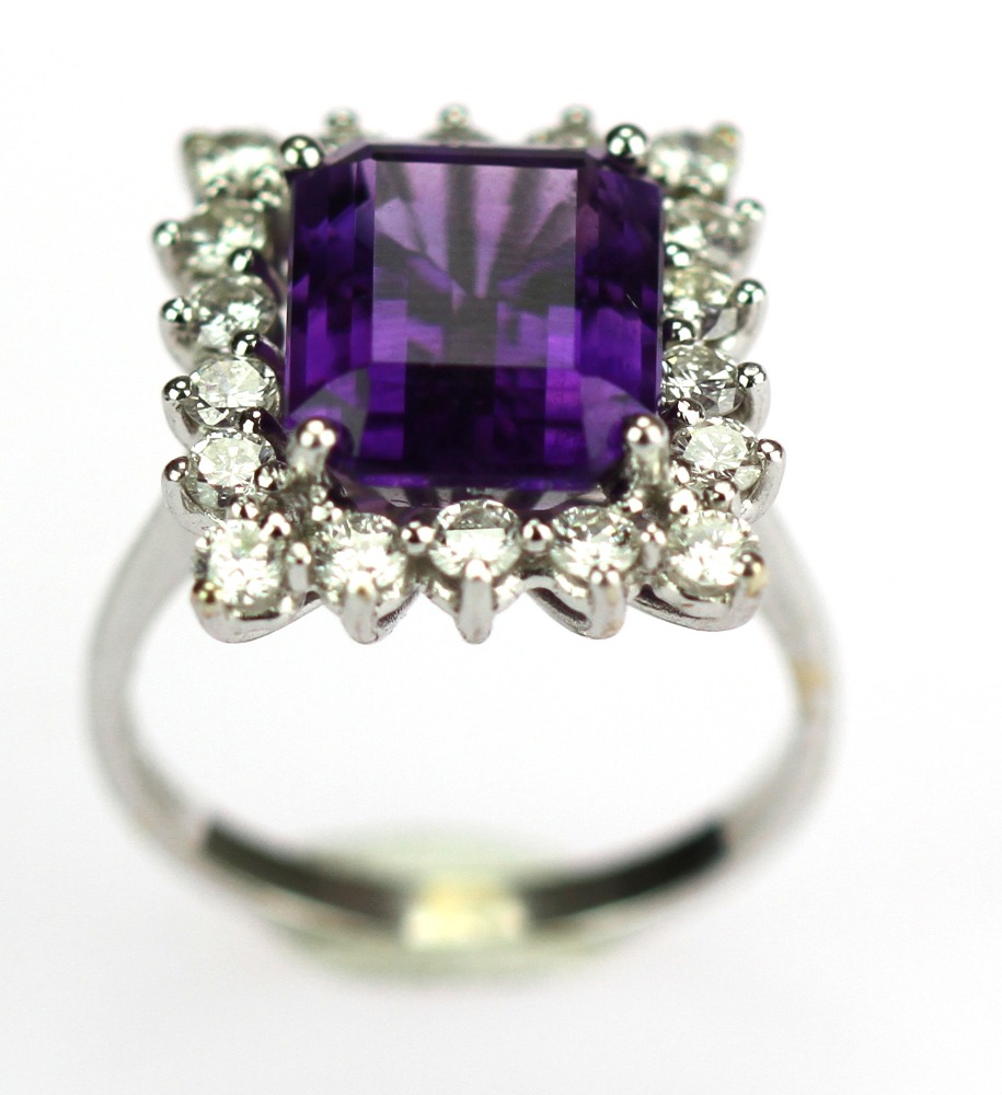 Antique Cinolter, s.r.o.