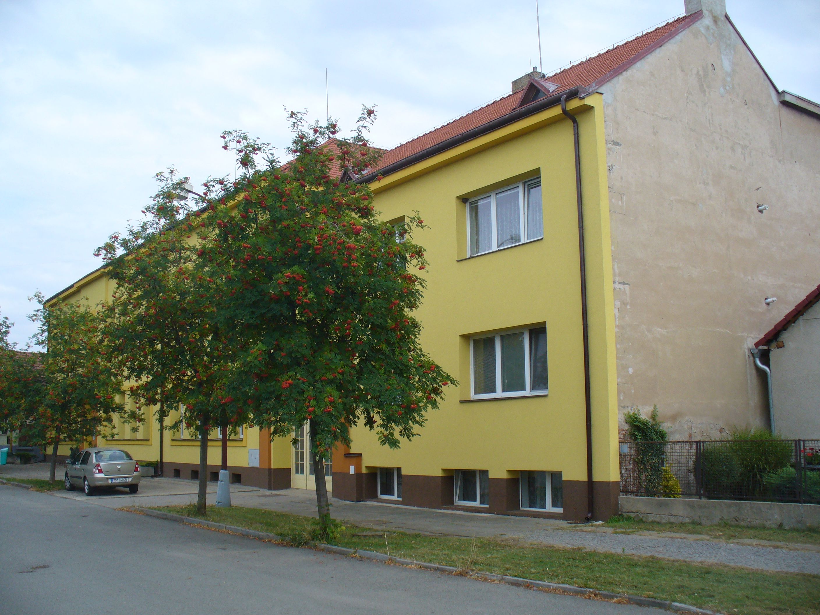 ZŠ Lužec nad Vltavou foto 2