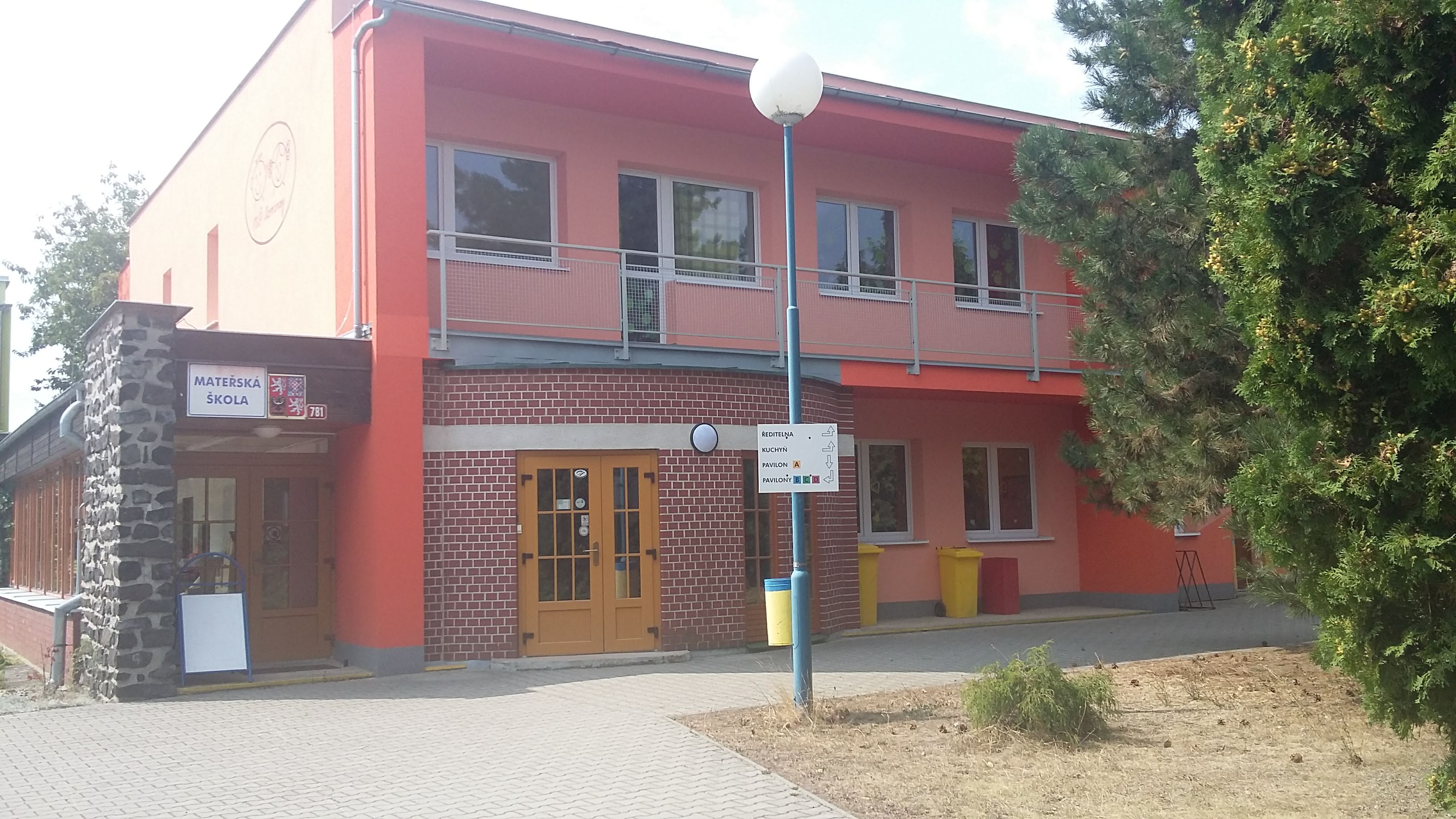 MŠ Kosmonosy, Pionýrů foto 2