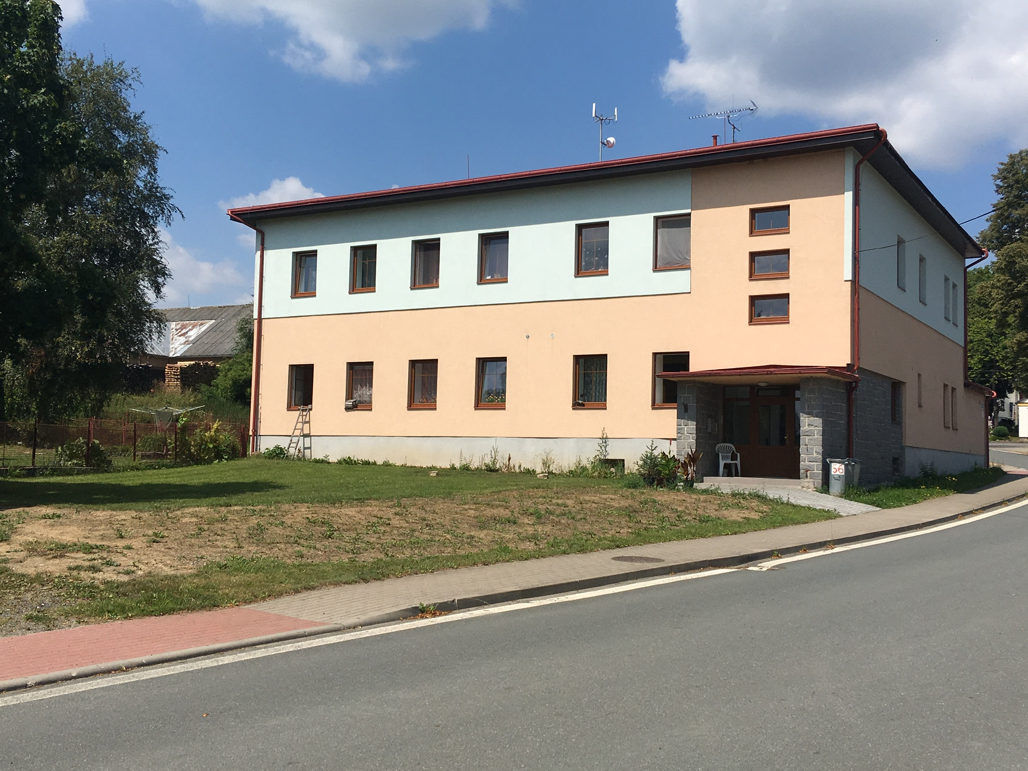 Dům s pečovatelskou službou Chlumětín