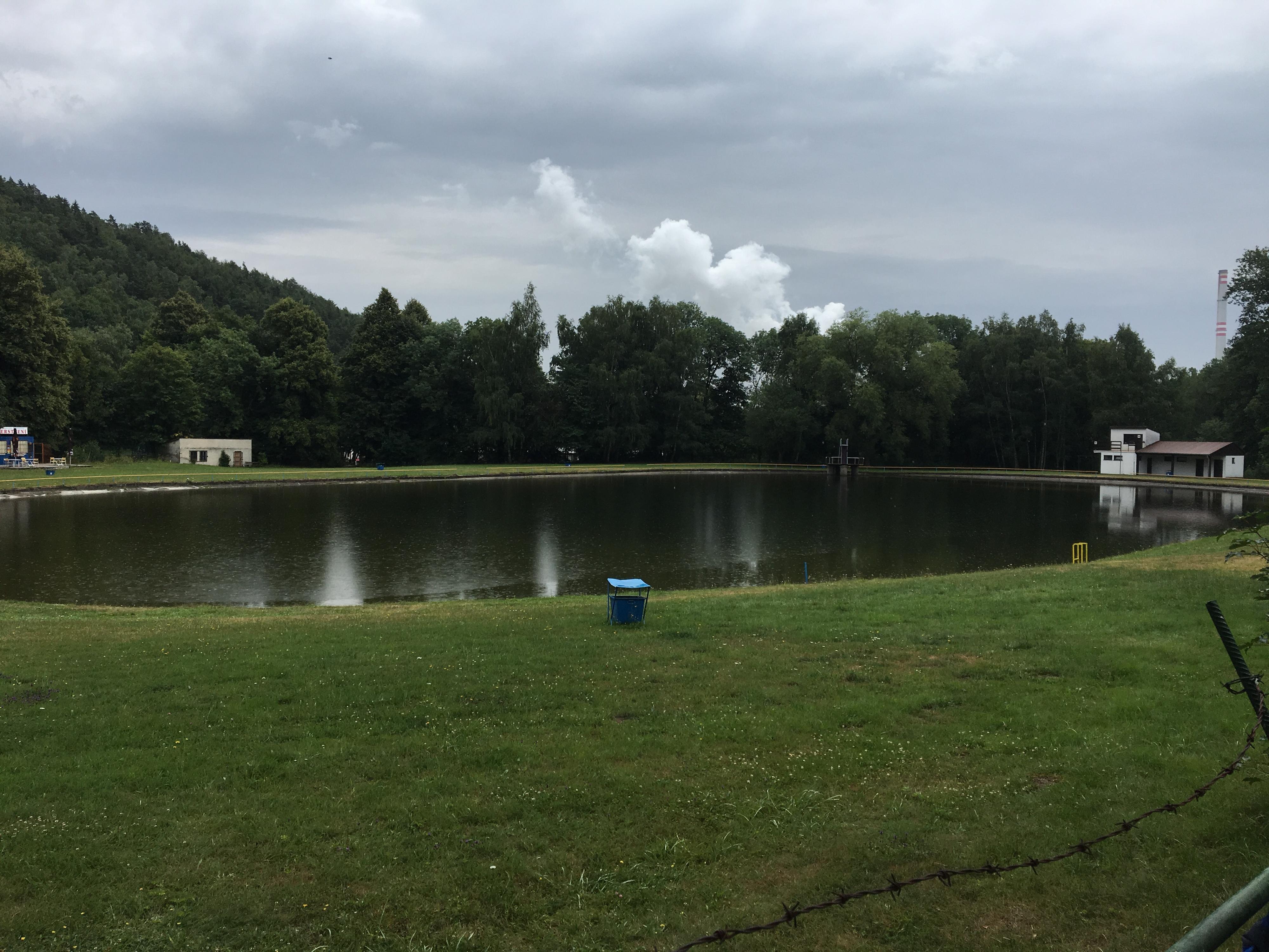 Přírodní koupaliště Prunéřov Kadaň foto 2