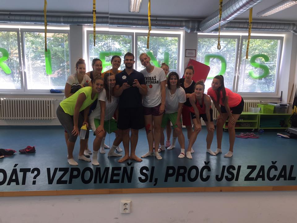 FRIENDS FITNESS foto 2