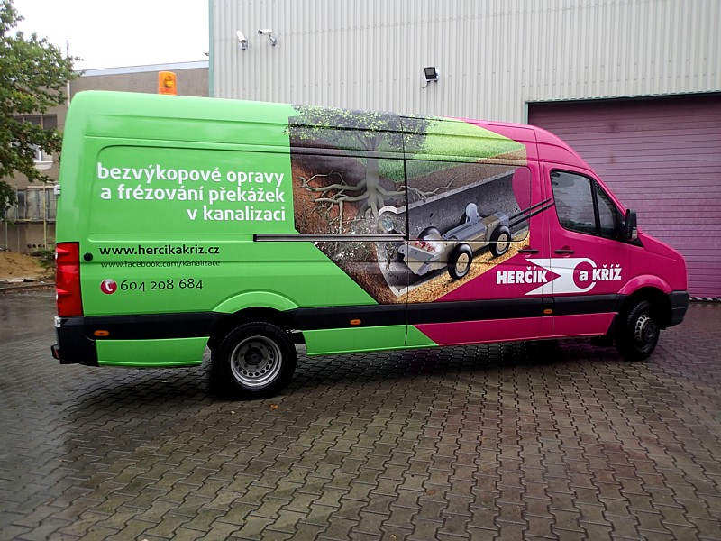 Herčík a Kříž - Čištění kanalizace