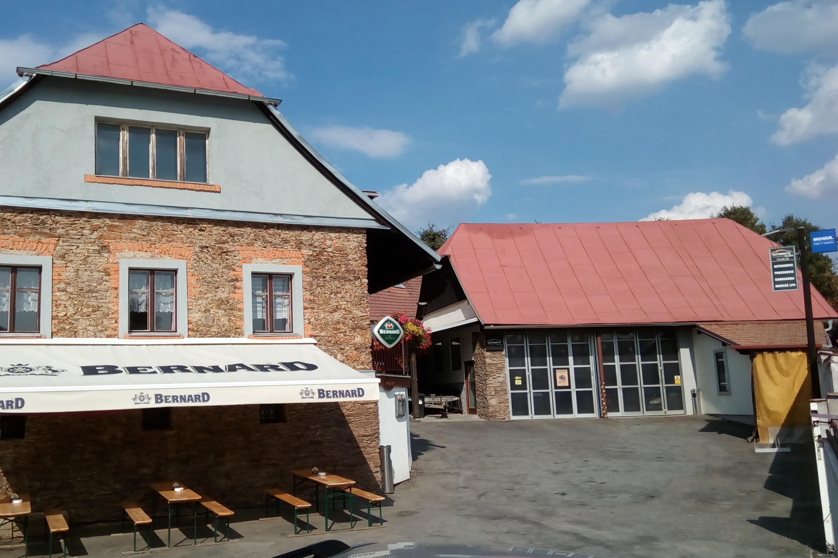 Filip Blažek - AUTOMOTO