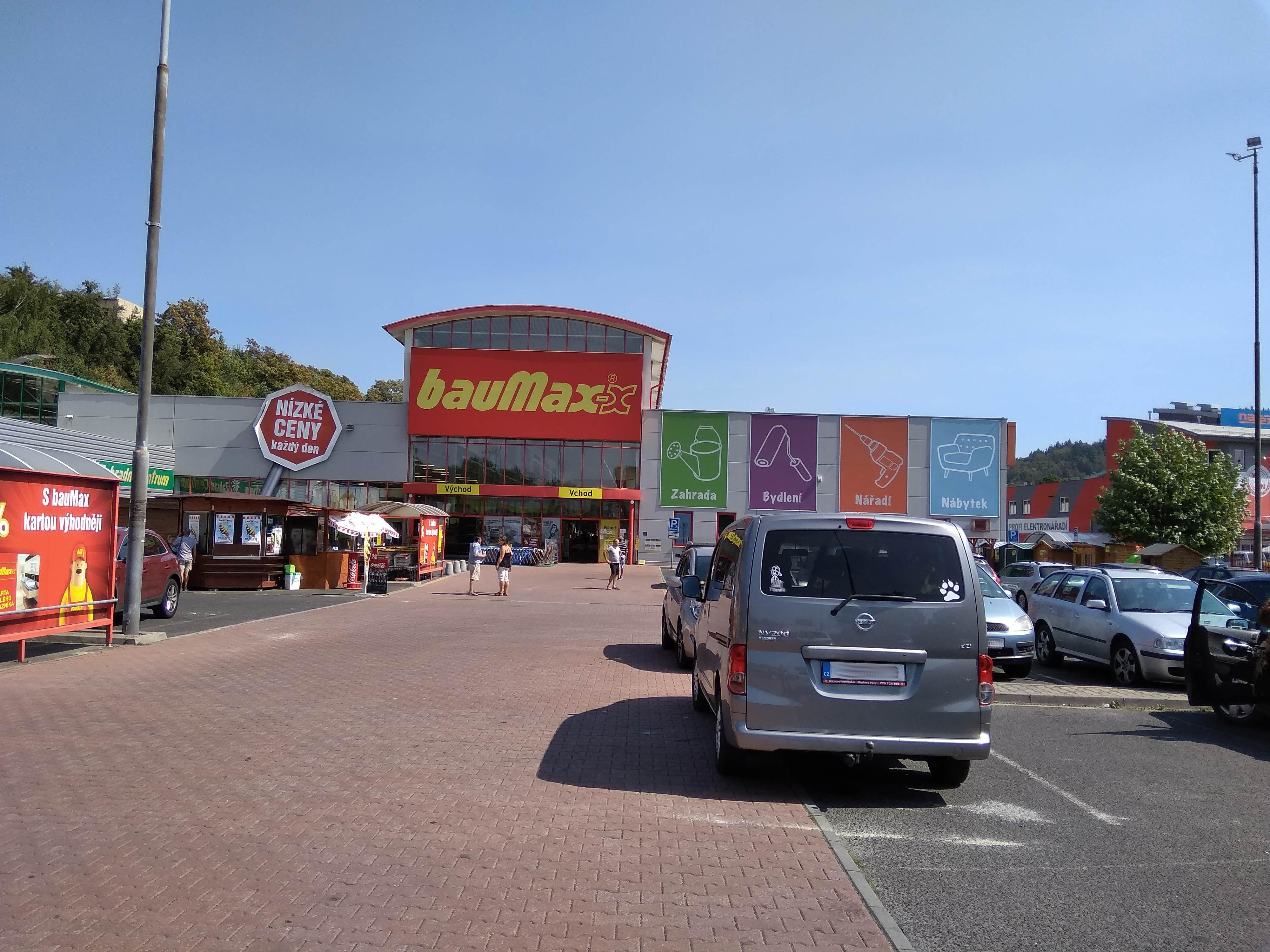 bauMax foto 2