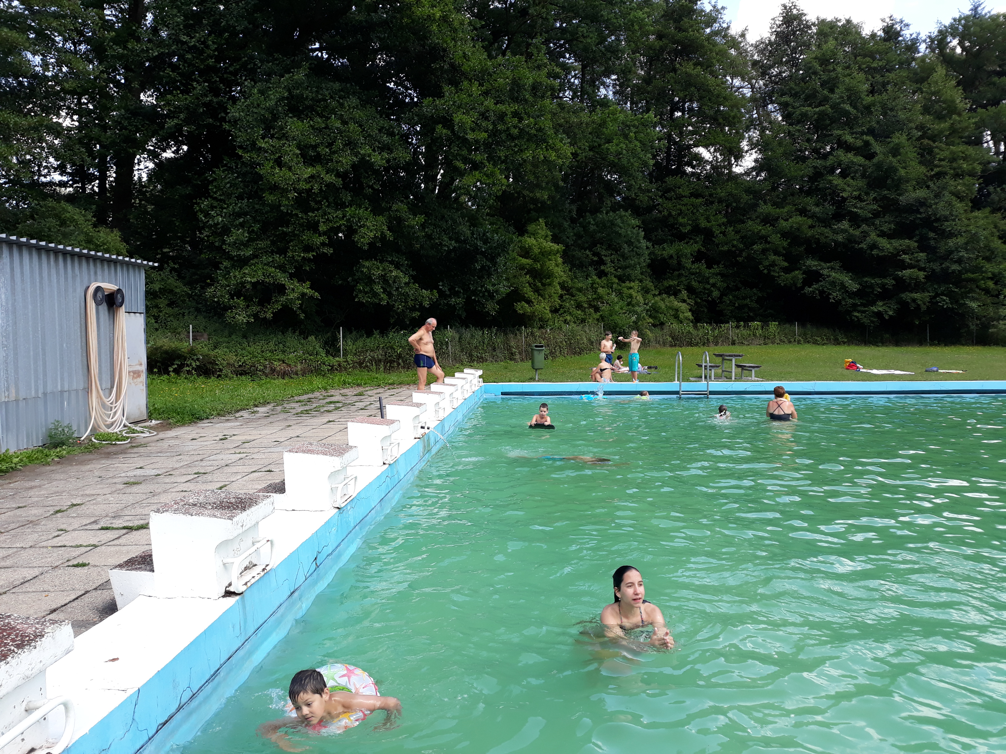 Letní koupaliště Březnice foto 5