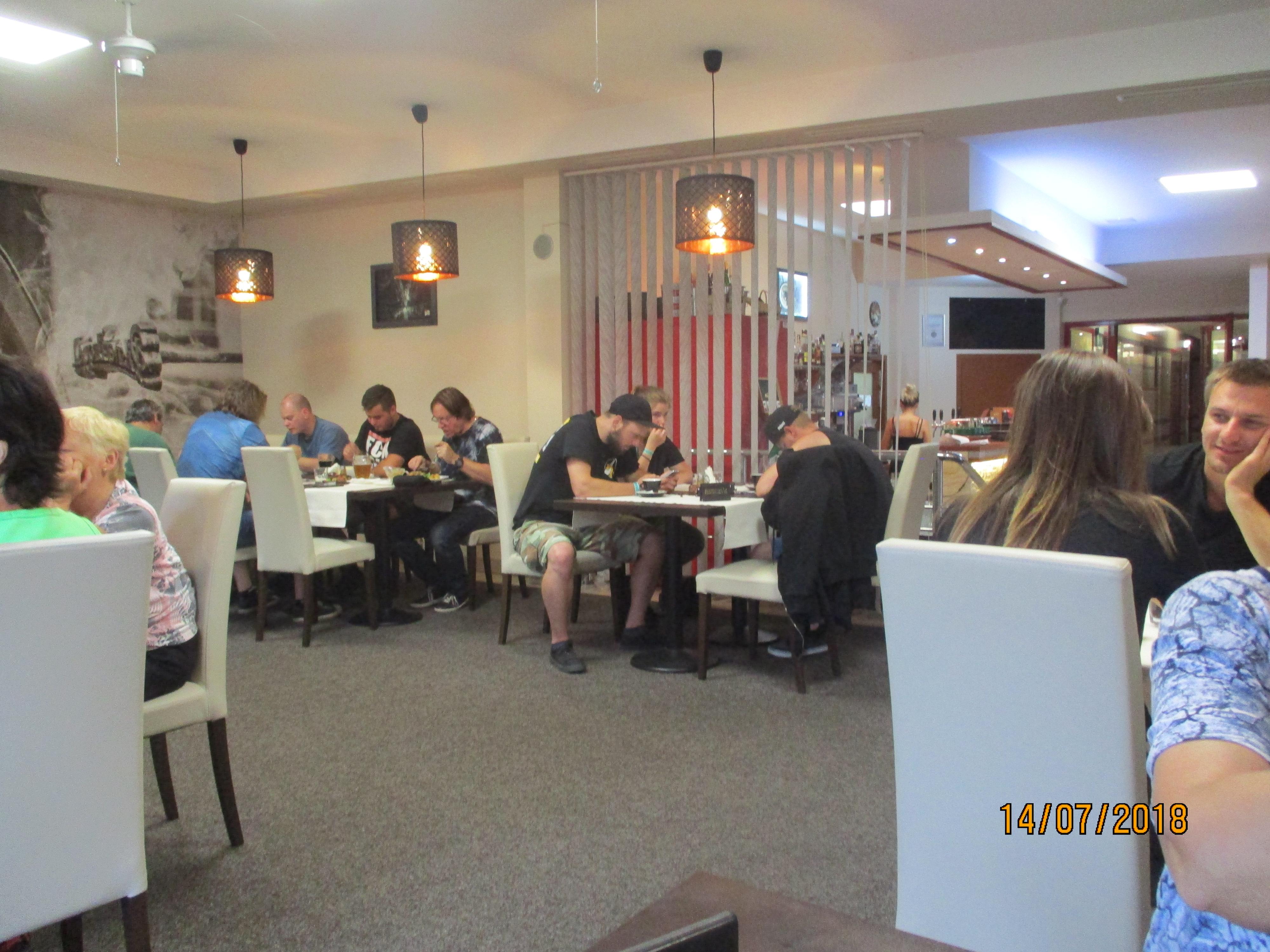 Passage restaurant