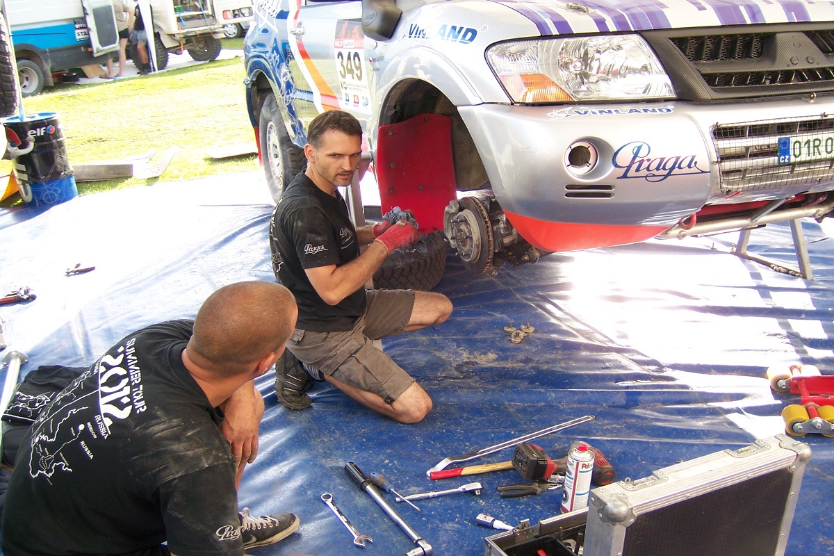 RM racing servis, s.r.o.