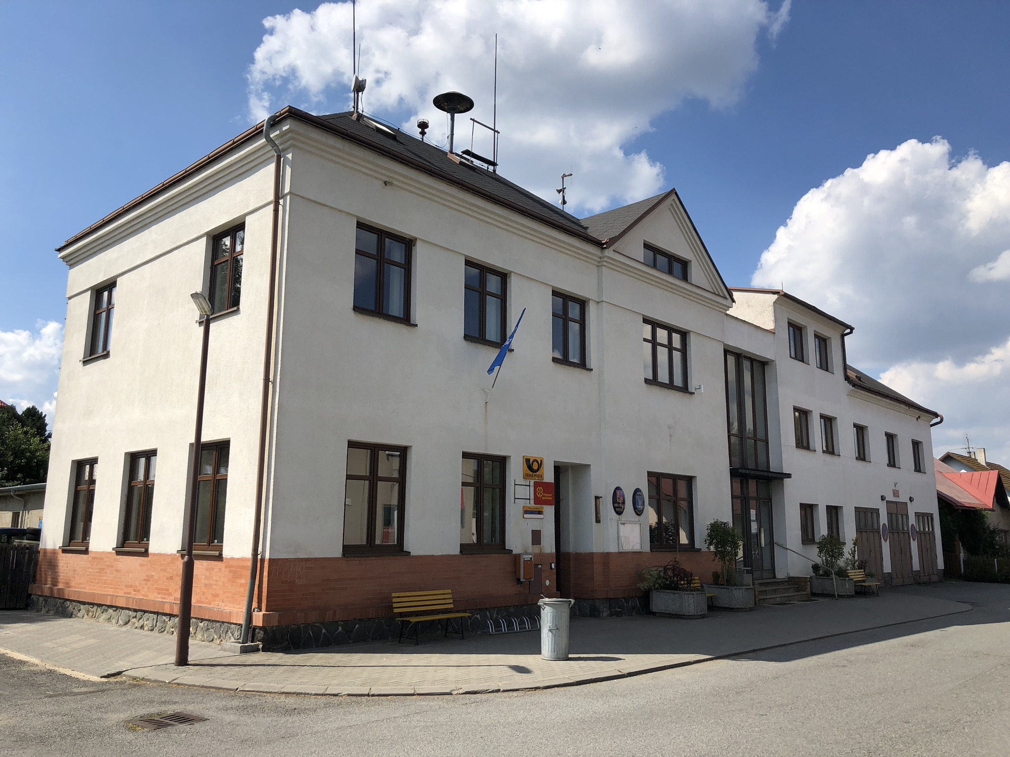 Herálec - obecní úřad foto 1
