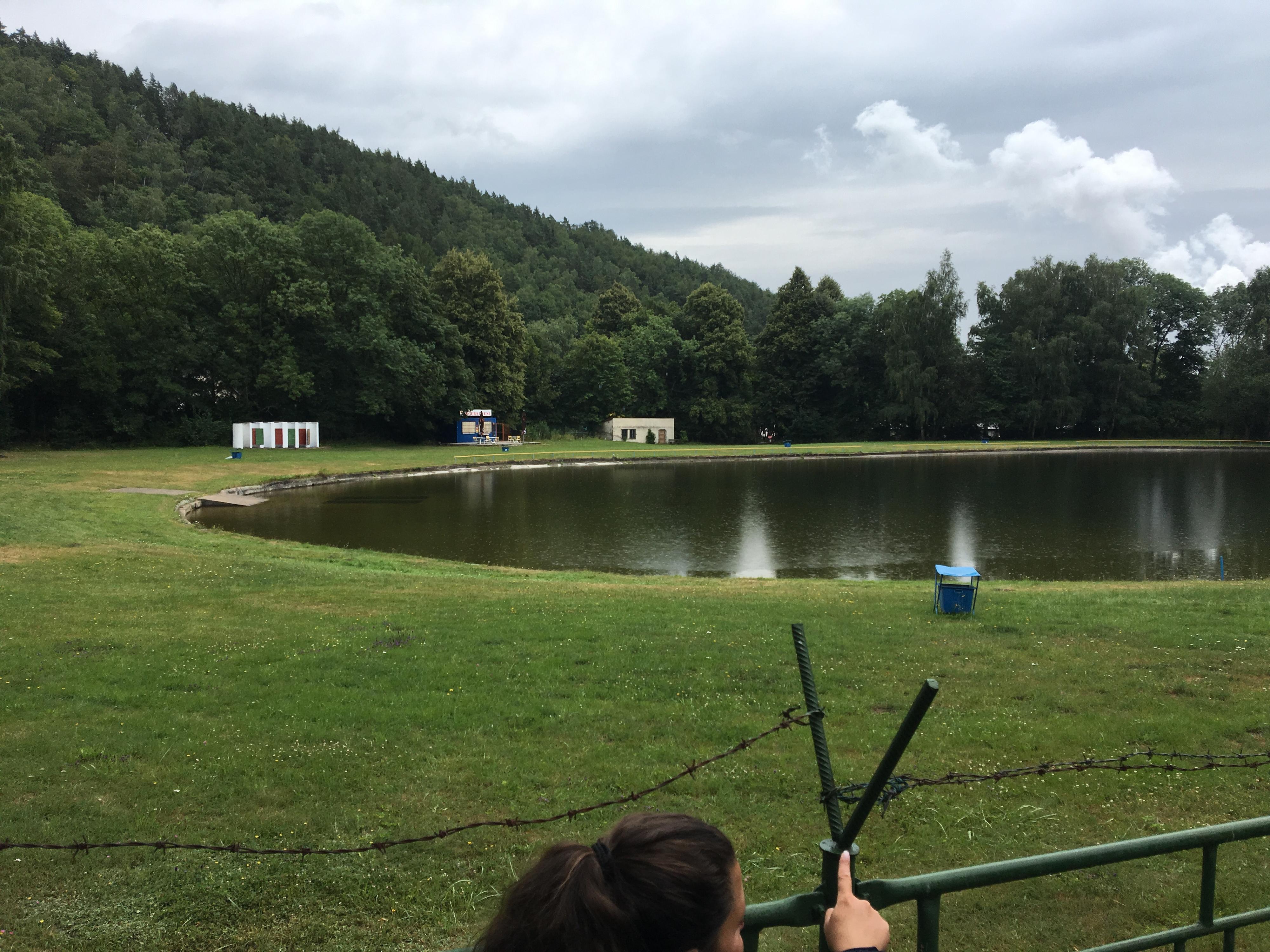 Přírodní koupaliště Prunéřov Kadaň foto 3