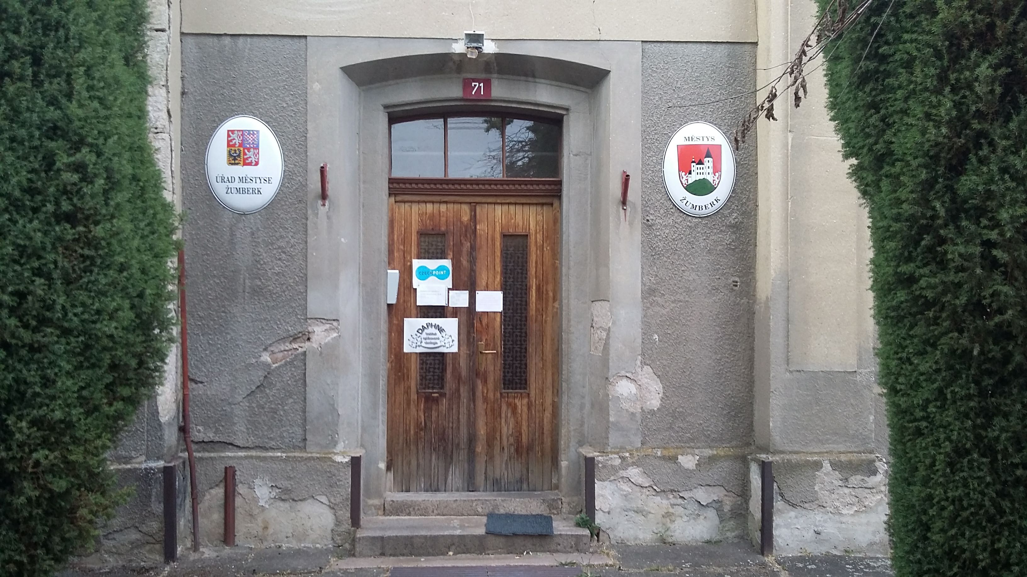 Žumberk - úřad městyse foto 2