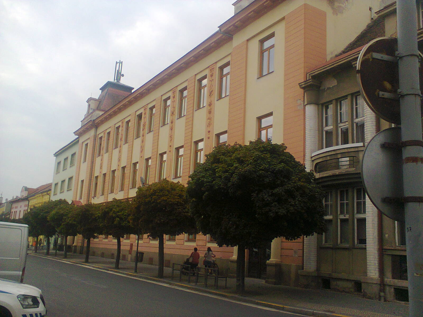Základní škola Heřmanův Městec, okres Chrudim foto 3