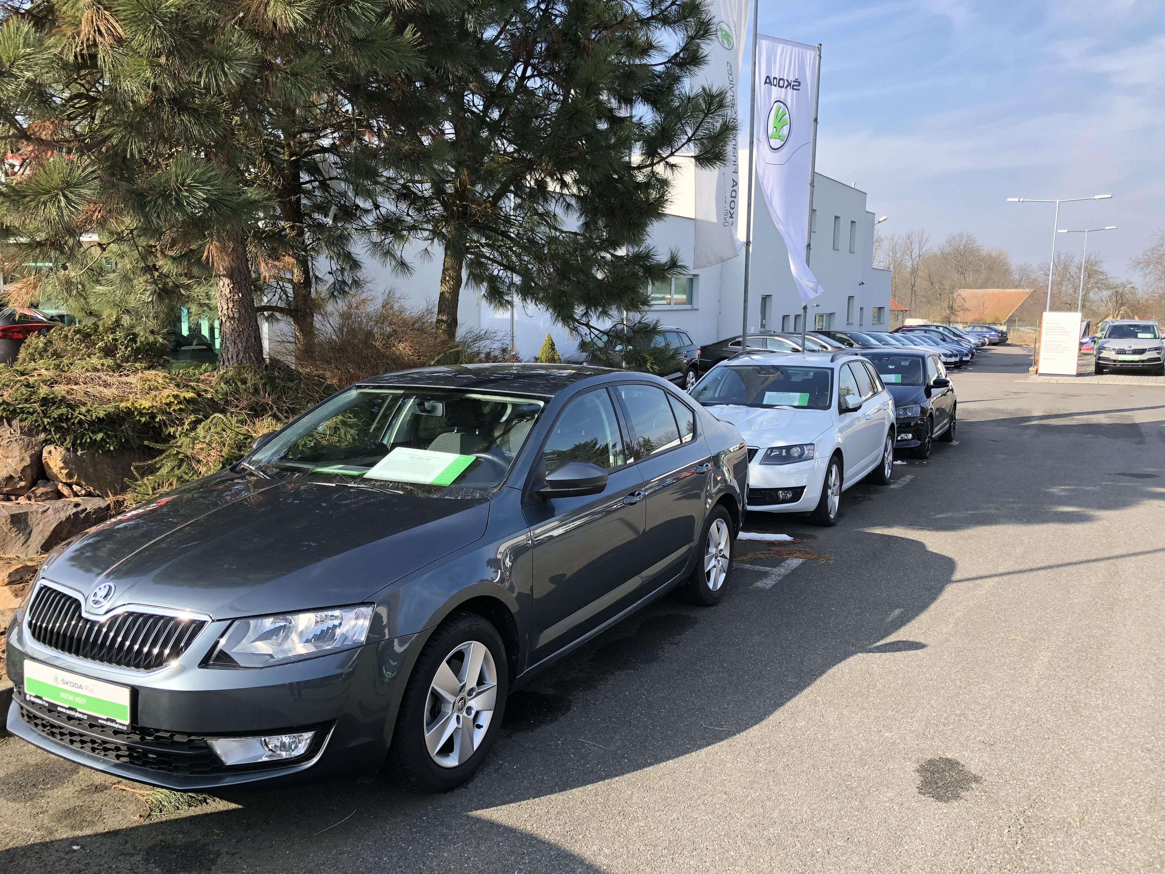 Auto Hybeš - Škoda Plus foto 4