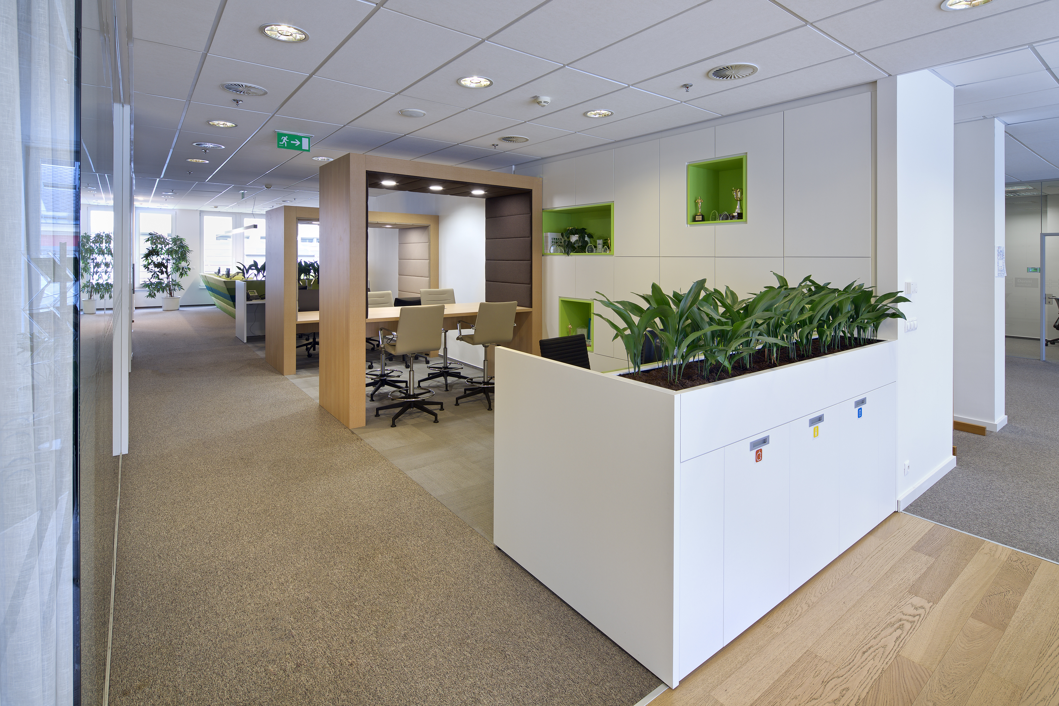 CBRE, s.r.o. - Office foto 3