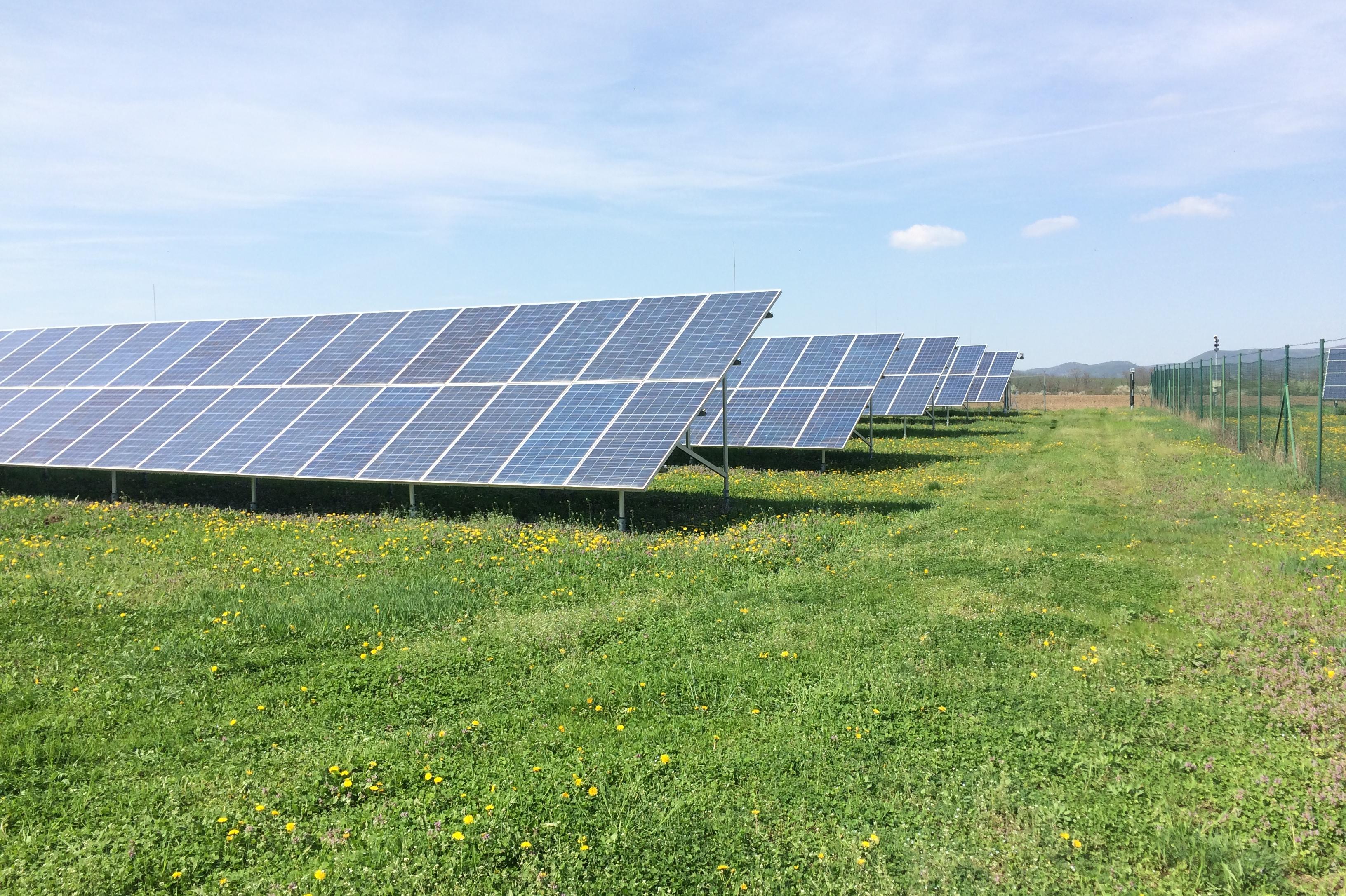 PV SERVICE PLUS s.r.o.